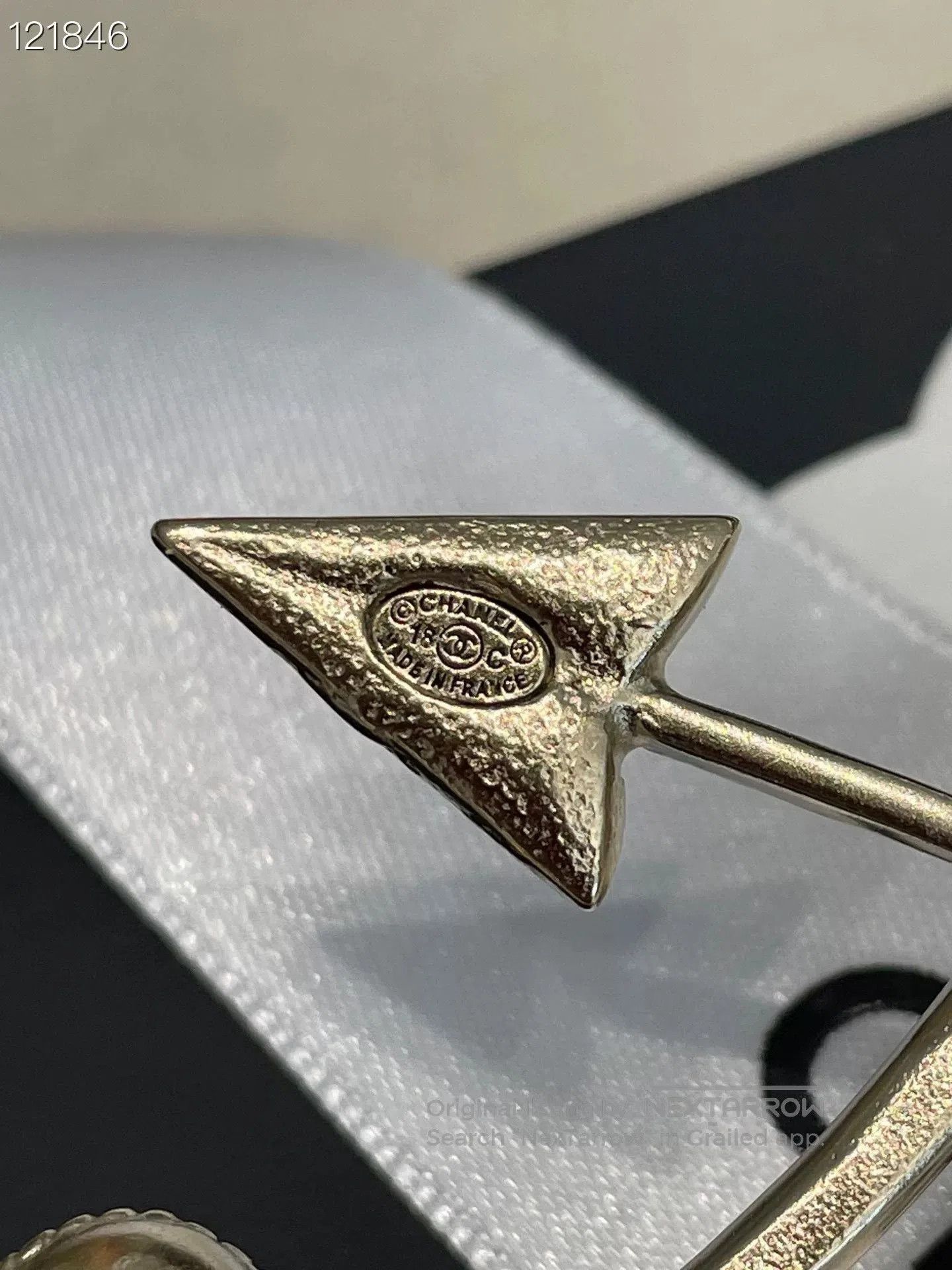 Chanel Chanel Cupid's Arrow Brooch. Size ONE SIZE - 4 Thumbnail