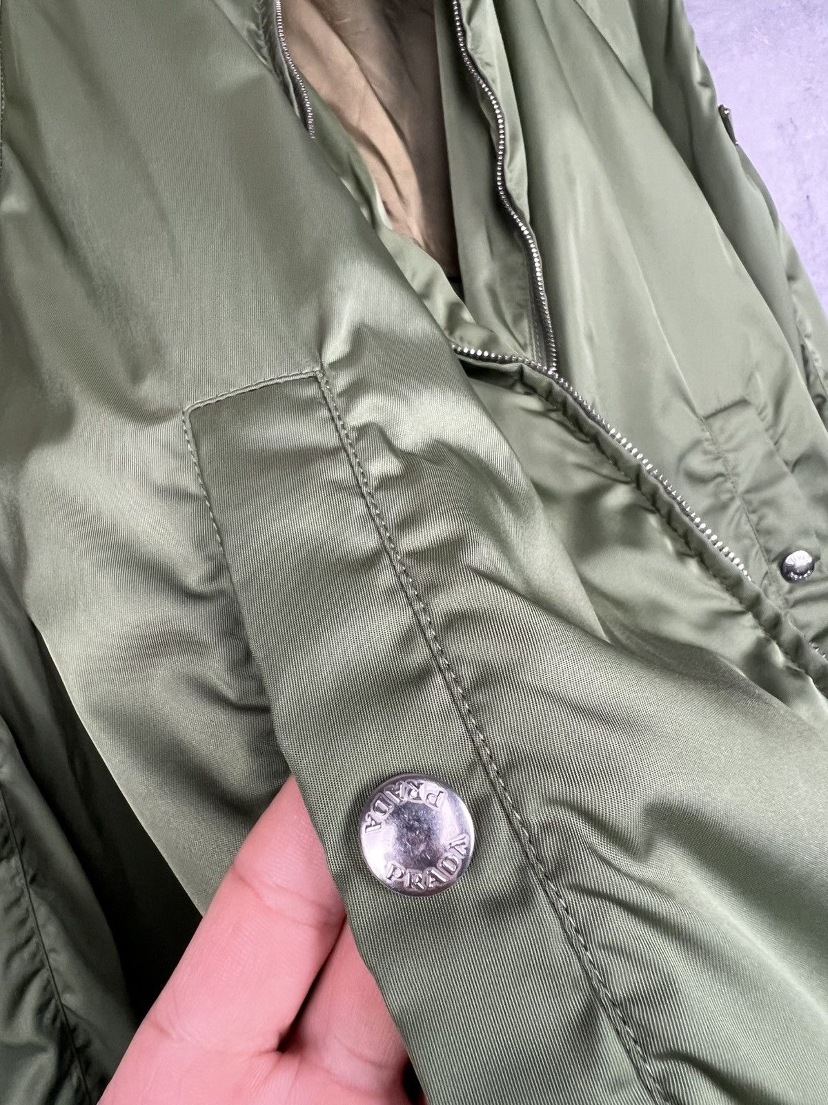 Prada Prada Milano 2014 Metallic Green Nylon Bomber Jacket Size M Size US M / EU 48-50 / 2 - 11 Thumbnail