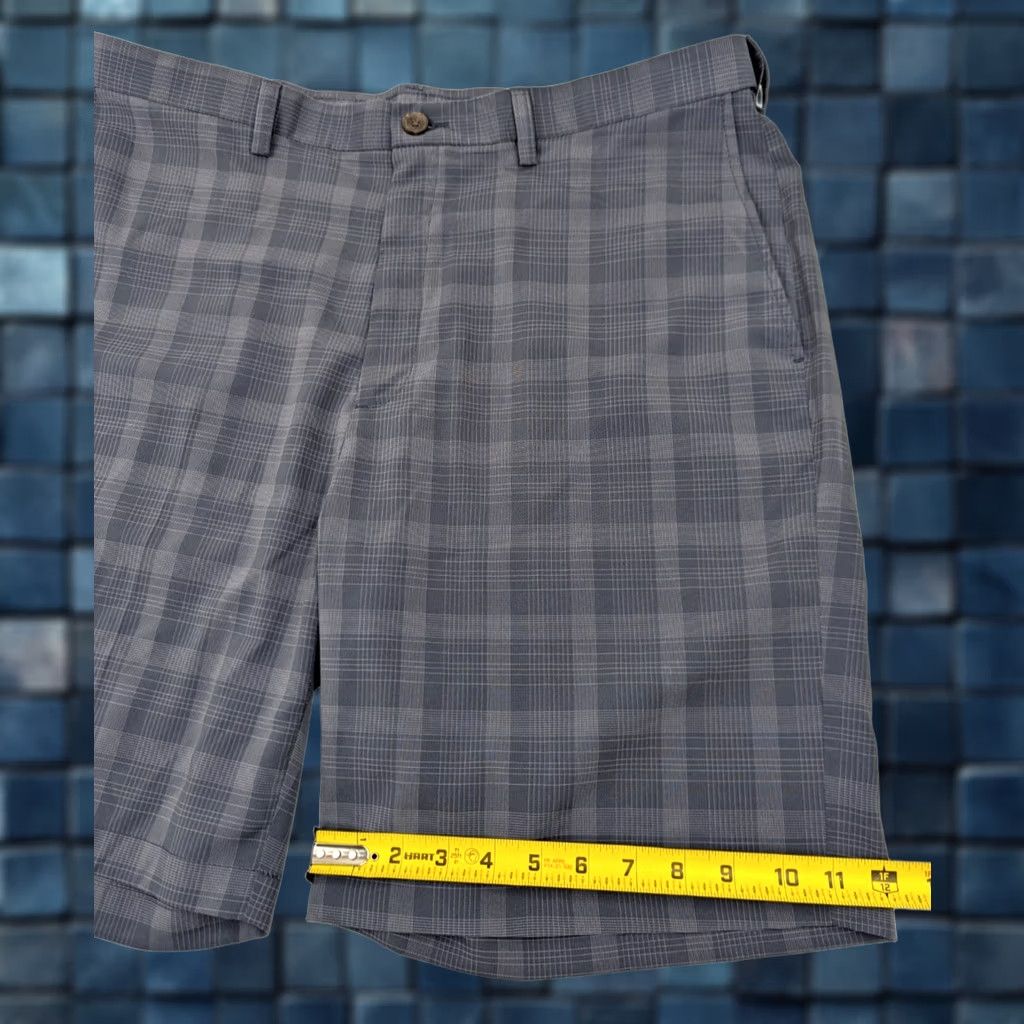 Haggar Haggar 38 Gray Plaid Short 9.5in Inseam Men's Classic Lightweight Casual Chino Pant Short with Pockets Size US 38 / EU 54 - 1 Thumbnail