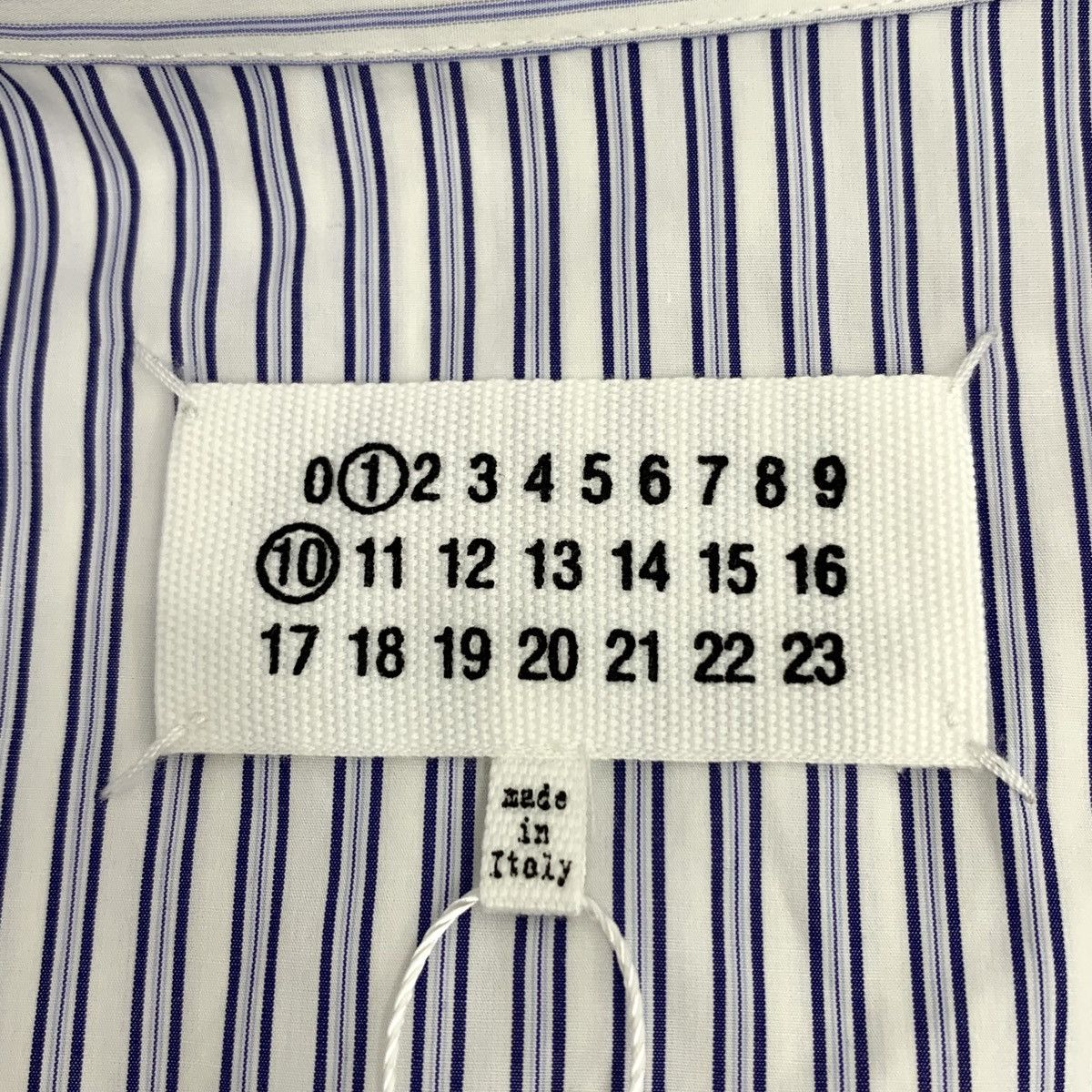 Maison Margiela Maison Margiela Light Blue Striped Long Sleeve Shirt K26WX Size US S / EU 44-46 / 1 - 5 Thumbnail
