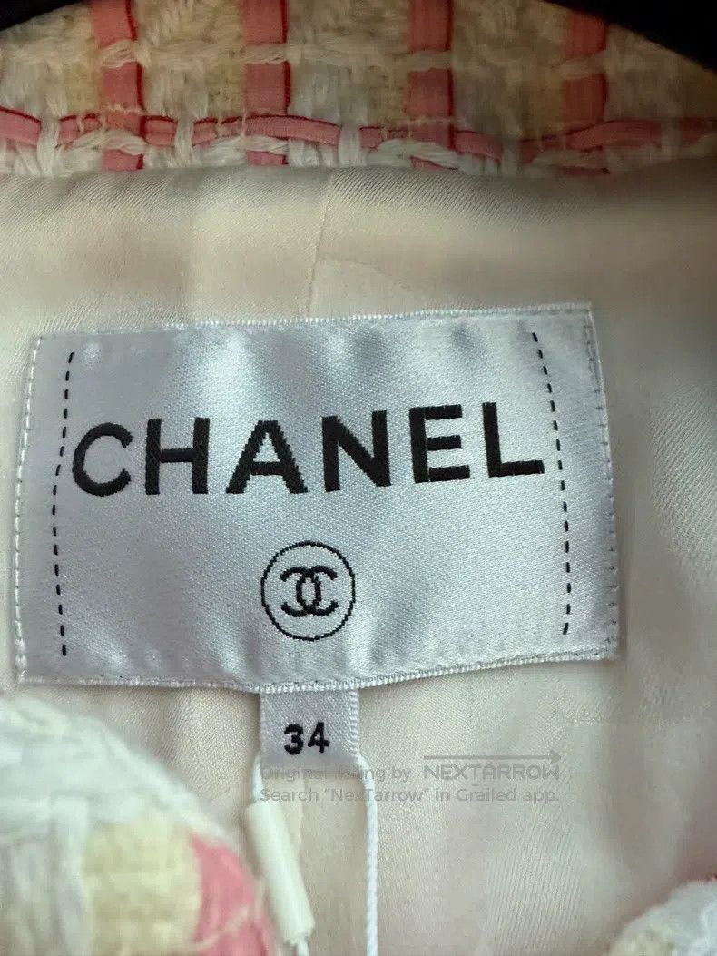 Chanel Chanel 22s pink and white plaid jacket Size XXS / US 00 / IT 34 - 3 Thumbnail
