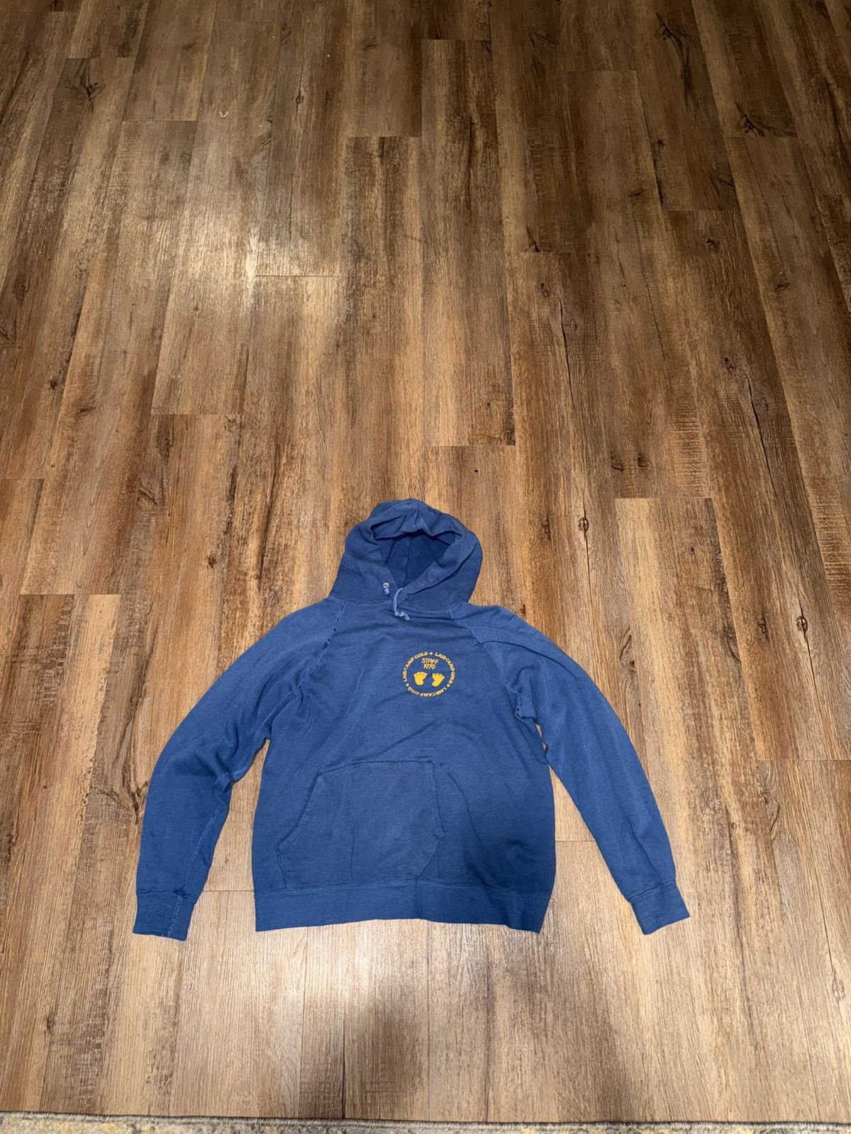 Other Vintage Blue Graphic Hoodie Size US S / EU 44-46 / 1 - 1 Thumbnail
