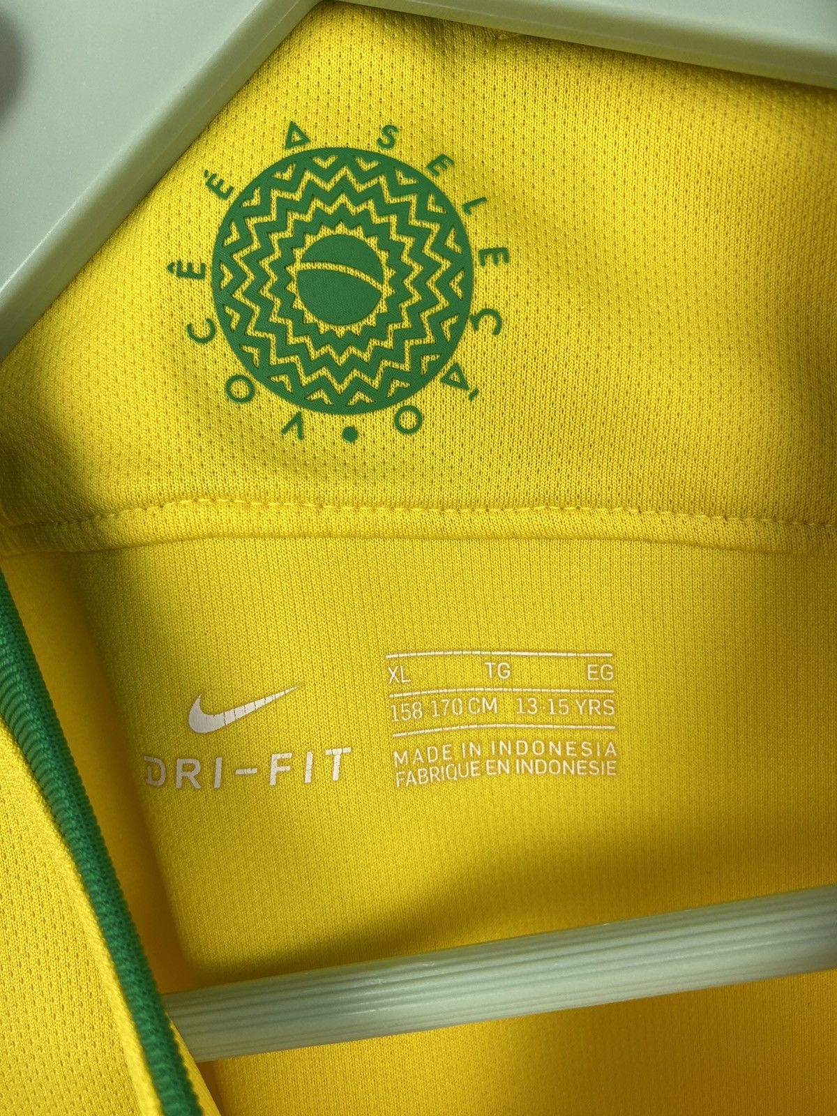 Nike Brazil 2018 2019 Home Soccer Jersey Football Shirt Argentina Size US XS / EU 42 / 0 - 15 Thumbnail