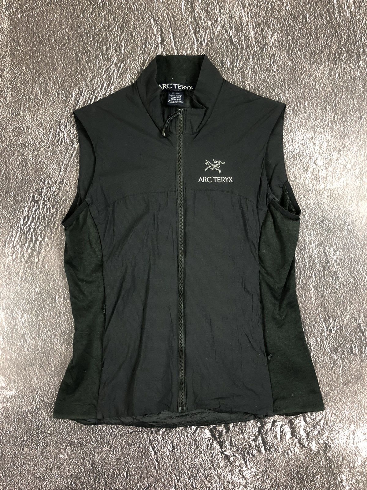 image of Arcteryx Women’S Vest in Black, Women's (Size Medium)