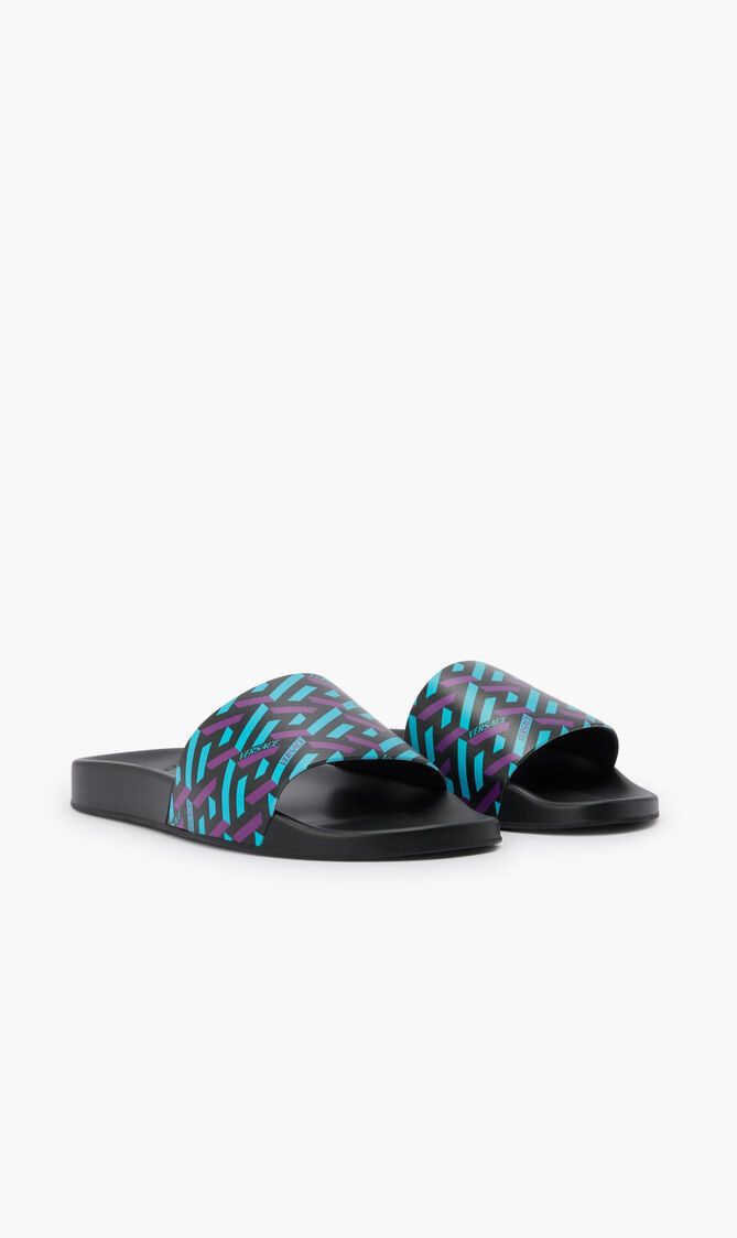 Versace o1y0425 Logo Slippers in Multicolor Size US 7 / EU 40 - 2 Thumbnail