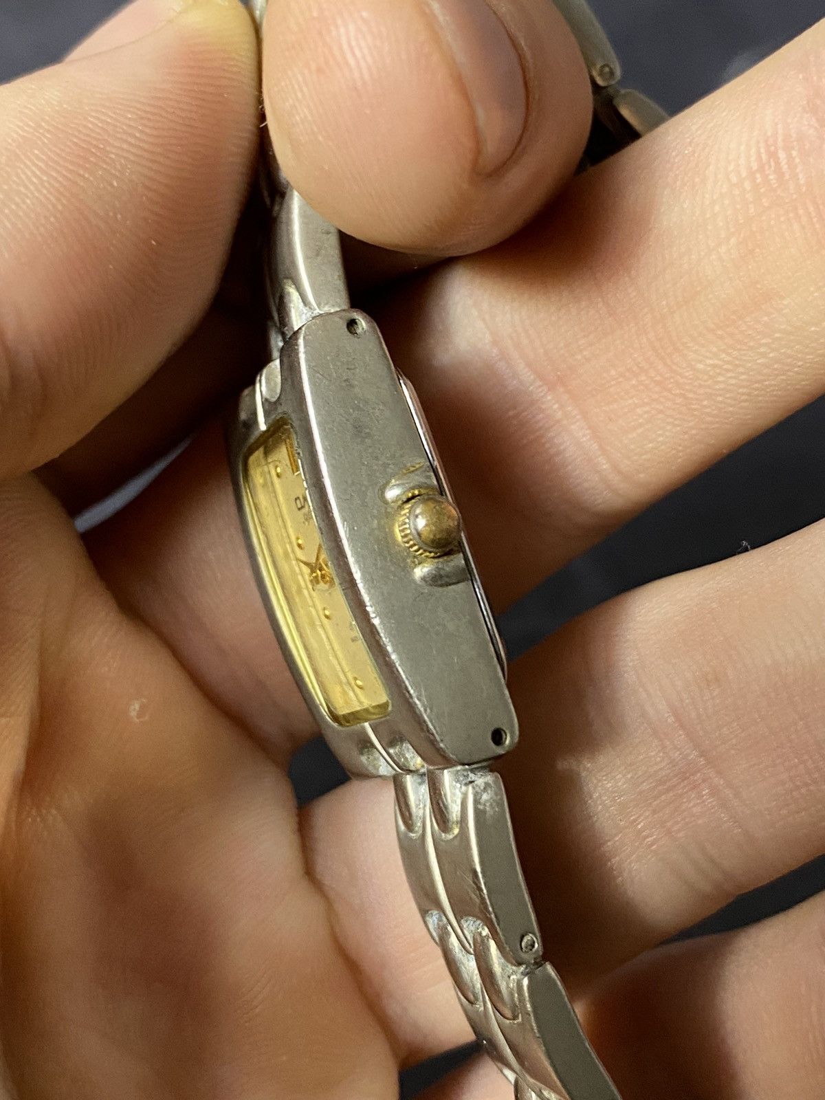 Japanese Brand Vintage OMAX Gold Tone Women's Quartz Watch Size ONE SIZE - 6 Thumbnail