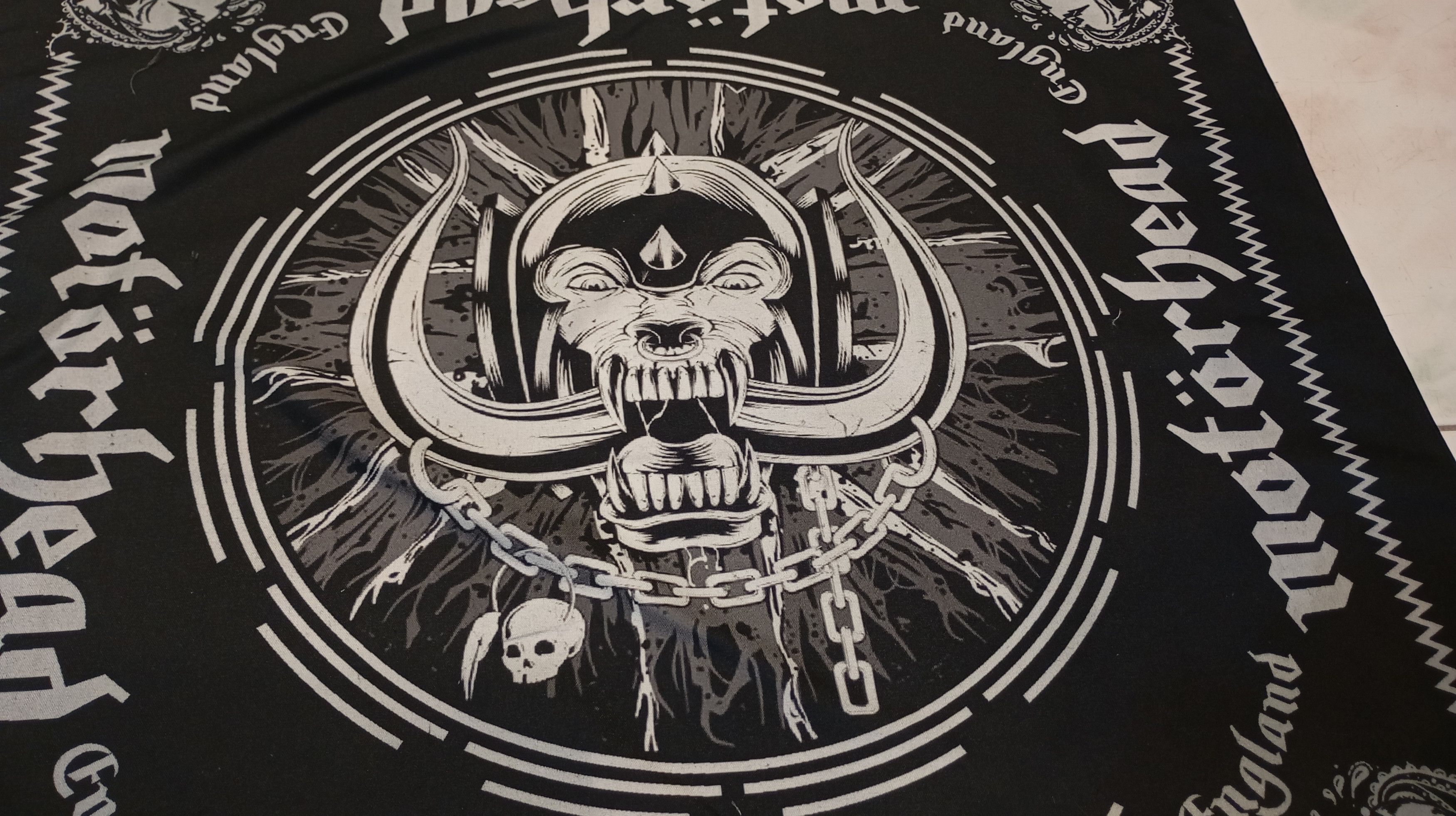 Band Tees Skulls Bandana Handkerchief Motor head Size ONE SIZE - 3 Thumbnail