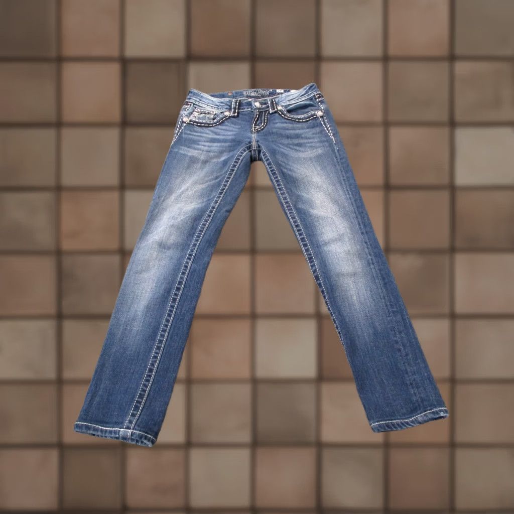 Miss Me Miss Me Jeans Womens 25 Blue Denim Buckle Skinny Faded Y2K Casual Stretch Jeans Girls Womens 25 Blue Denim Buckle Skinny Faded Y2K Casual Stretch Size 42" / US 20 - 1 Thumbnail