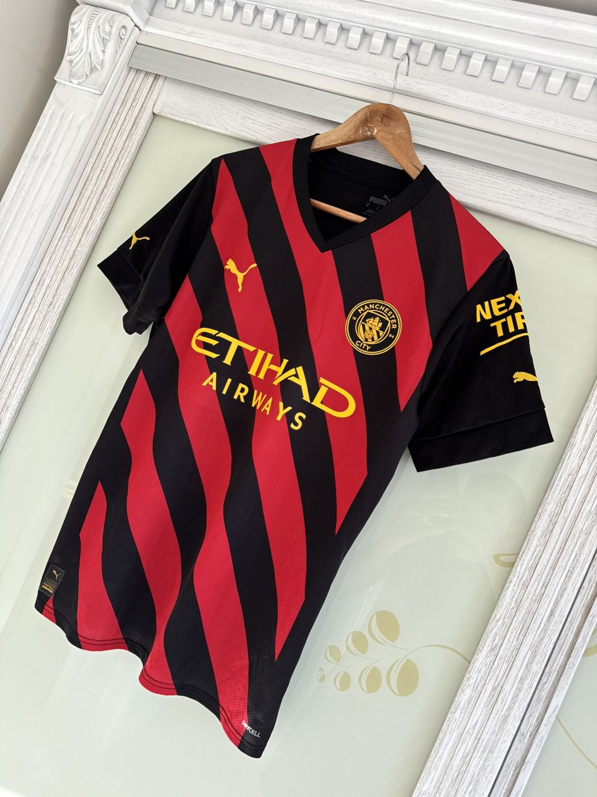 Puma Haaland #9 Manchester City 2022-2023 Away Soccer Jersey Kit Size US M / EU 48-50 / 2 - 5 Thumbnail