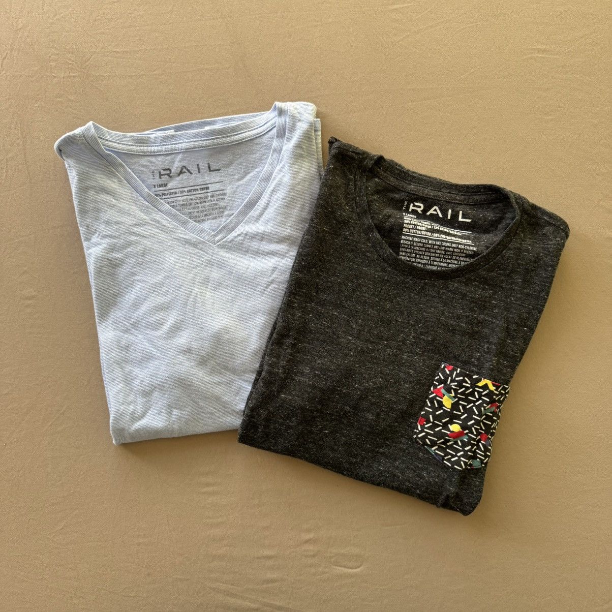 Nordstrom RAIL V-neck t-shirt bundle Size US XL / EU 56 / 4 - 1 Thumbnail
