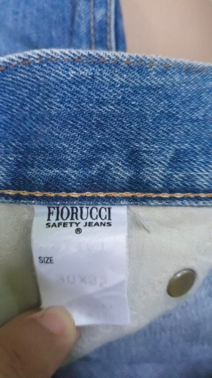 Fiorucci × Japanese Brand Vintage Fiorucci Safety Jeans Italy Red Selvedge Size US 31 - 18 Thumbnail