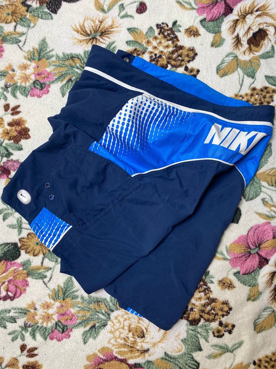 Nike Vintage blue Shorts big logo NIKE crazy Y2K streetwear Size US 32 / EU 48 - 19 Thumbnail