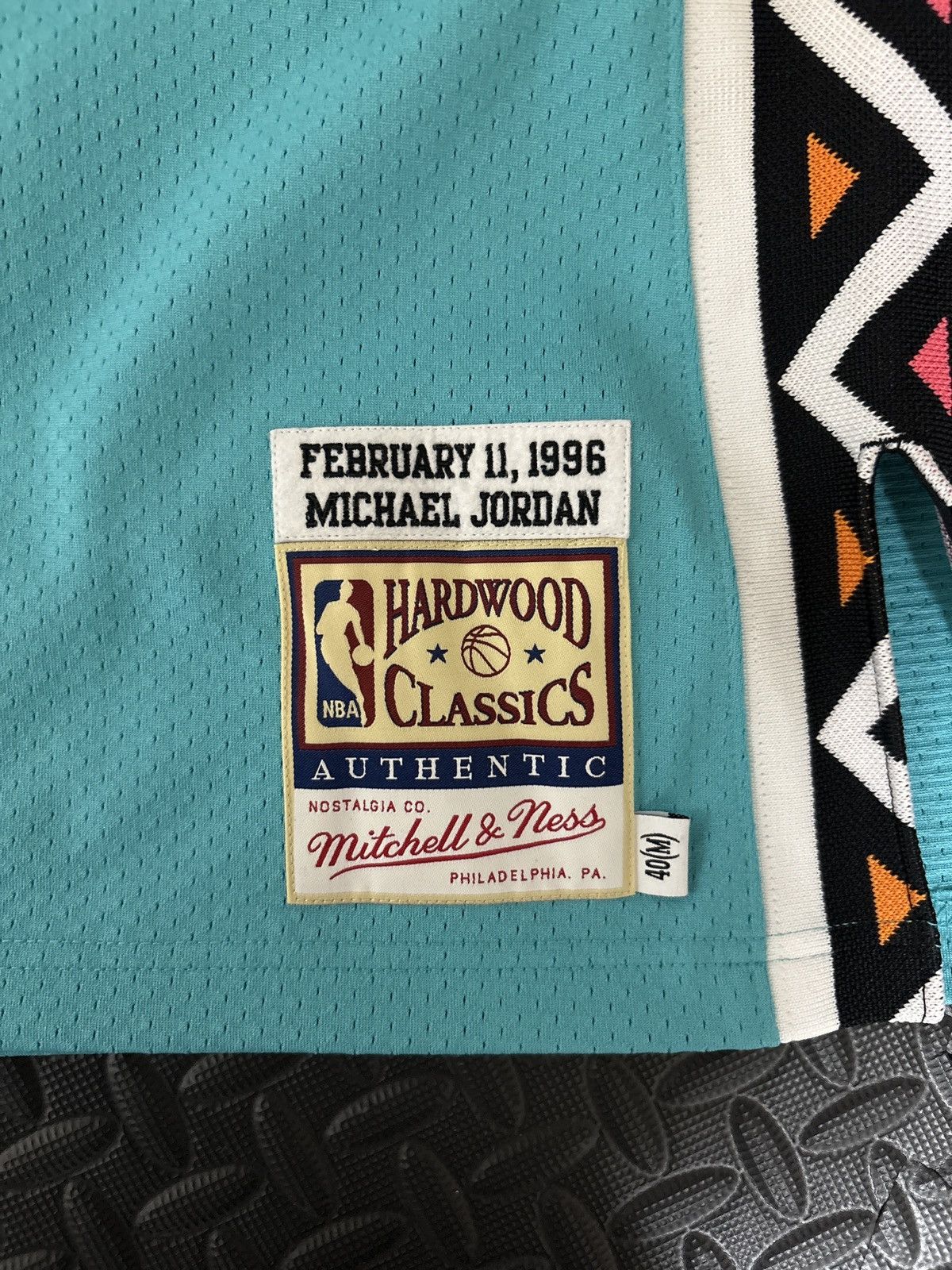 Mitchell & Ness Michael Jordan Hardwood Classics NBA All-Star Game Jersey Size US M / EU 48-50 / 2 - 5 Thumbnail