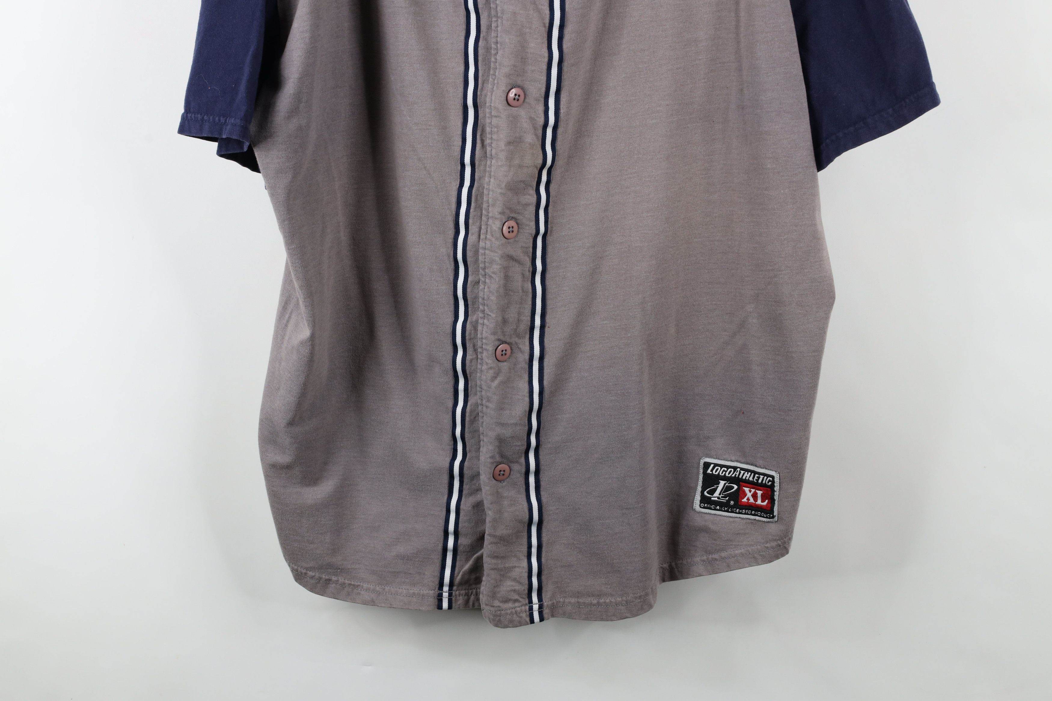Vintage Vintage 90s Spell Out Cleveland Indians Baseball Jersey Gray Size US XL / EU 56 / 4 - 3 Thumbnail