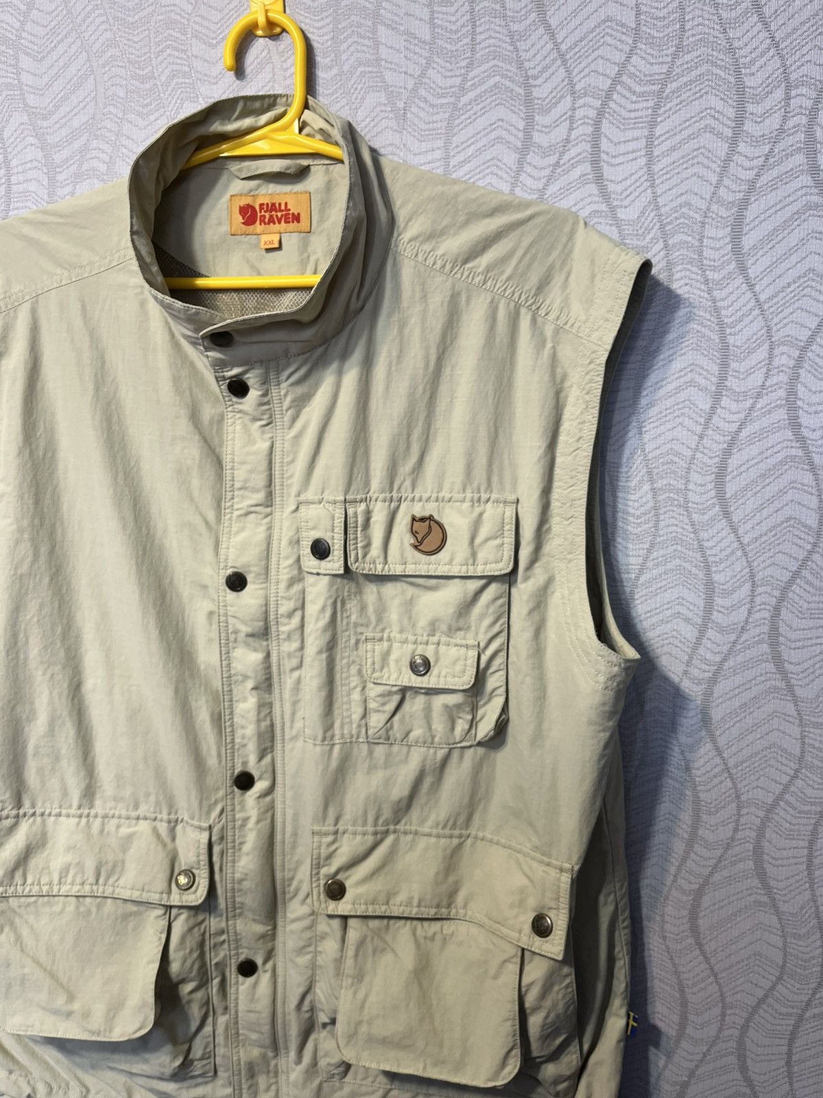 Fjallraven Fjallraven Wild Vest Beige Multipocket Outdoor Zip Vest Size US XXL / EU 58 / 5 - 2 Thumbnail
