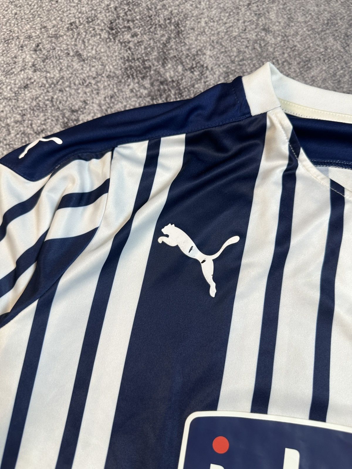 Puma Puma West Bromwich Albion 11 Diang Soccer Jersey Streetwear Size US M / EU 48-50 / 2 - 4 Thumbnail