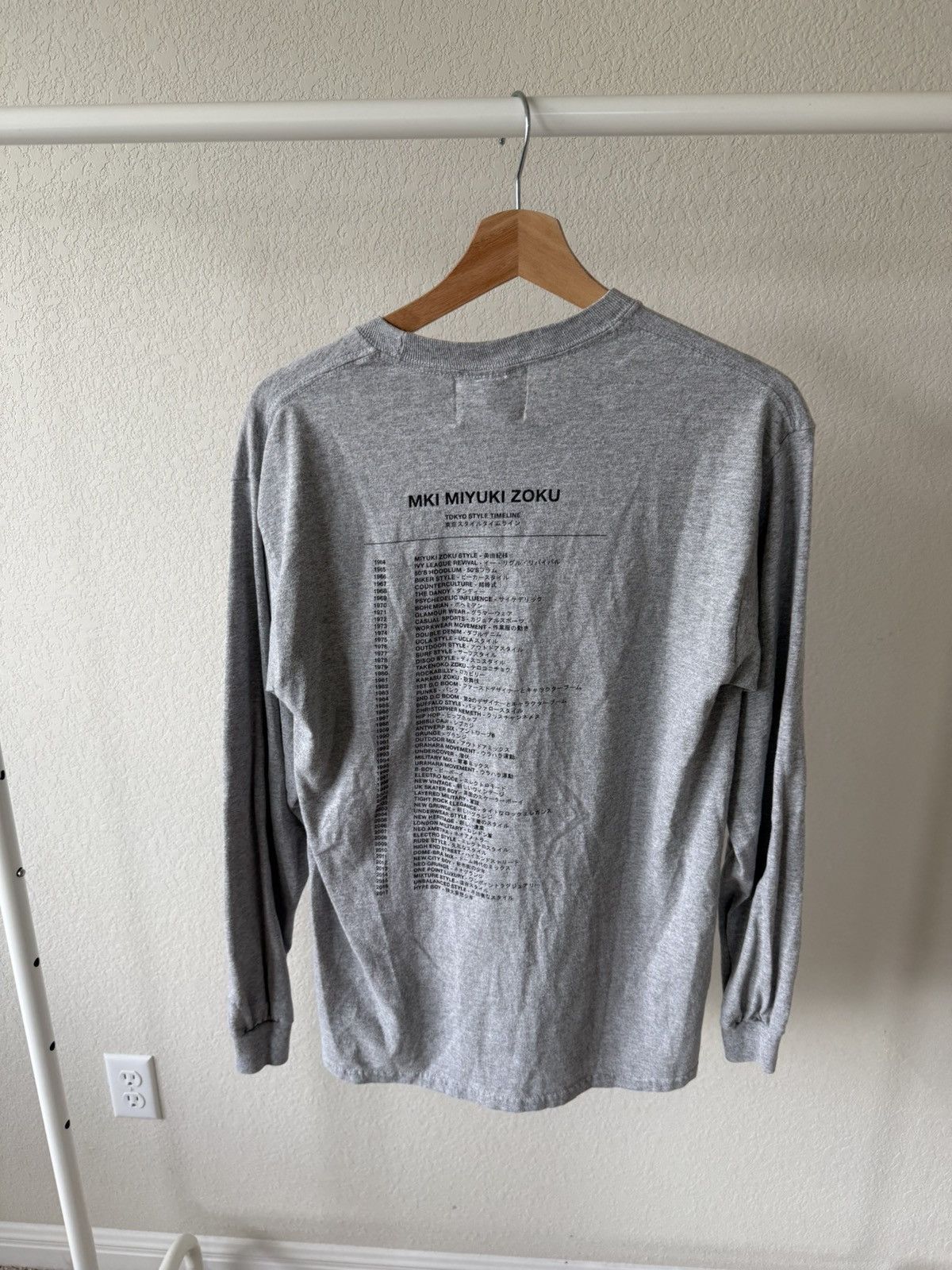 Mki Miyuki Zoku Tokyo Style Timeline L/S T-Shirt Size US M / EU 48-50 / 2 - 6 Thumbnail