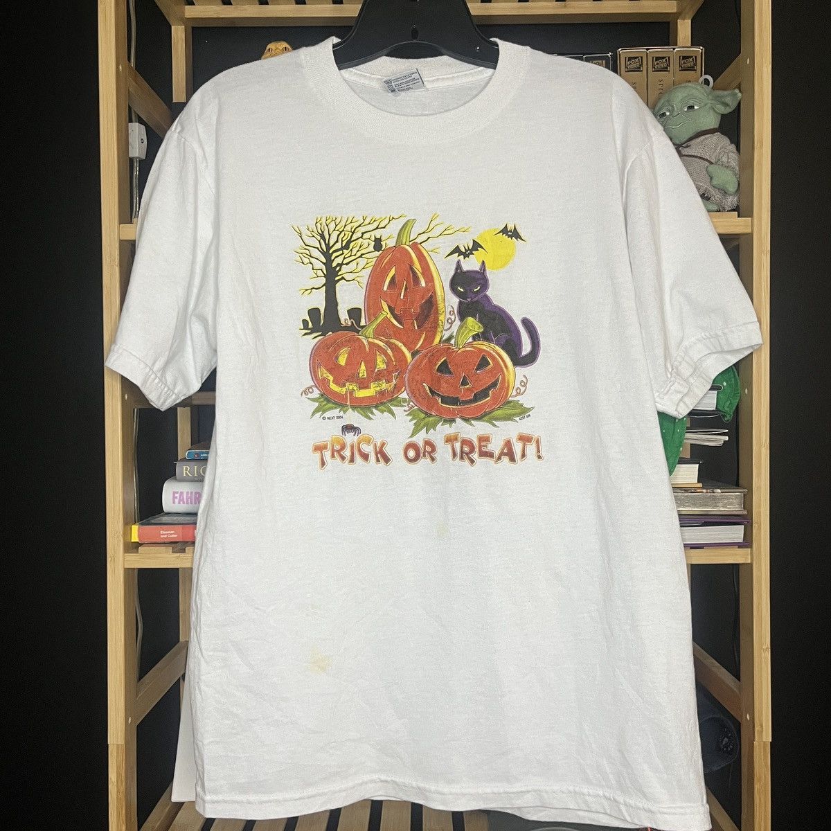 Other Vintage 2004 Trick or Treat Halloween Cat Graphic T Shirt Size US L / EU 52-54 / 3 - 1 Thumbnail
