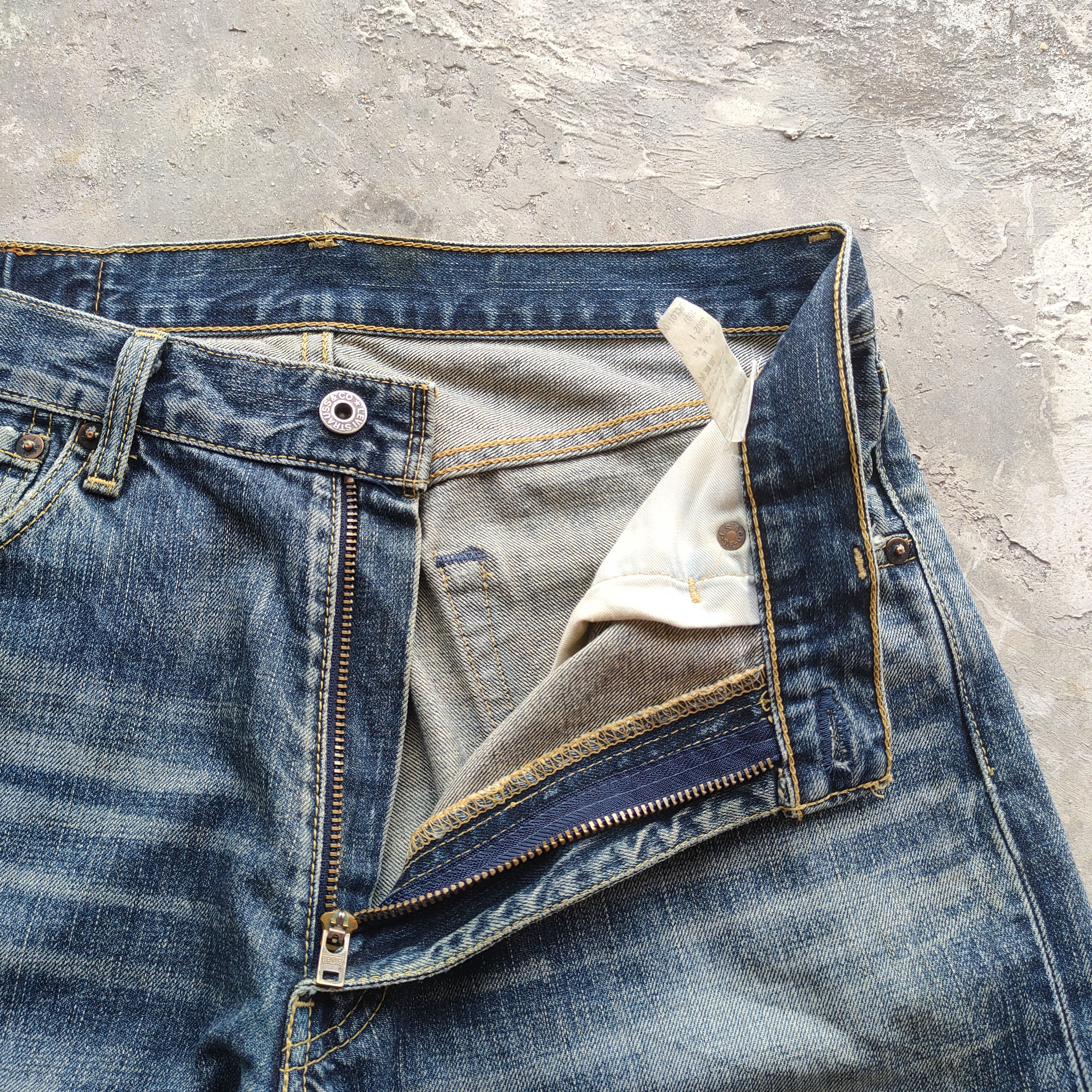 Jean × Levi's Vintage Clothing W31 VINTAGE LEVI'S 503 FADED DISTRESSED JEANS PANTS Size US 31 - 7 Thumbnail