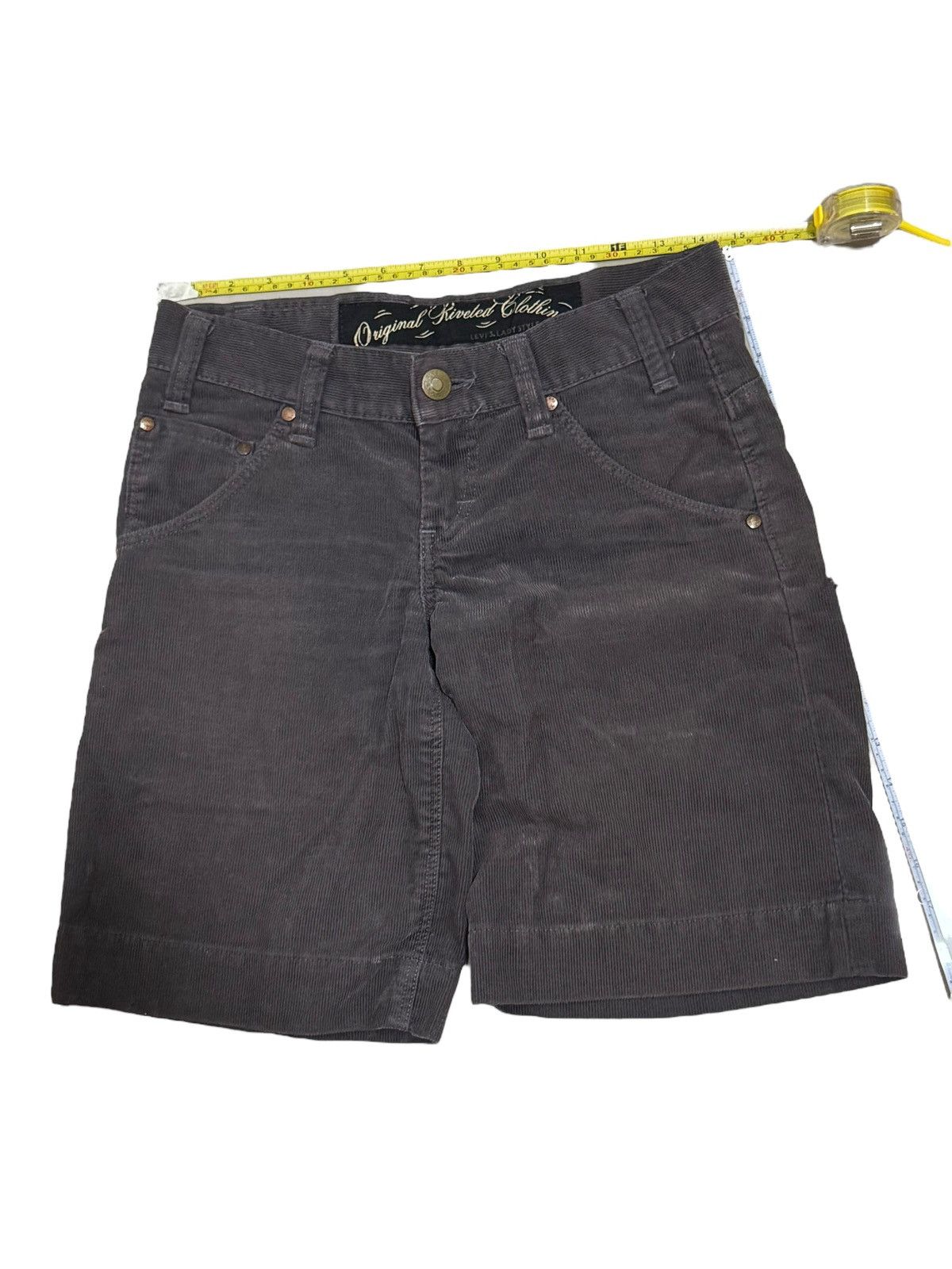Levi's × Vintage VINTAGE LEVIS CORDUROY BUCKLE BACK LEVIS LADY SHORTPANT Size 28" / US 6 / IT 42 - 6 Thumbnail