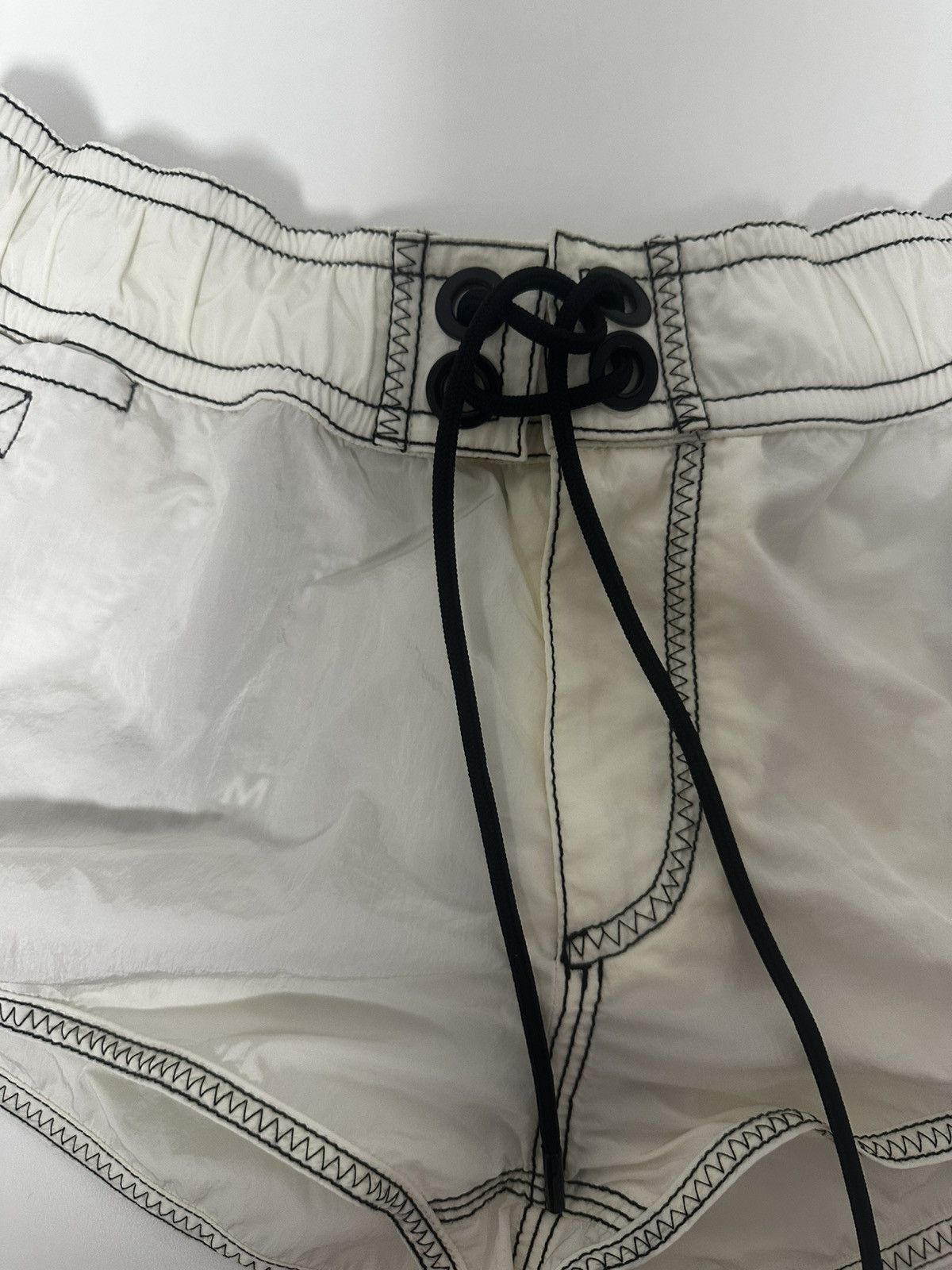 Tom Ford Tom Ford Shorts Size 26" / US 2 / IT 38 - 3 Thumbnail