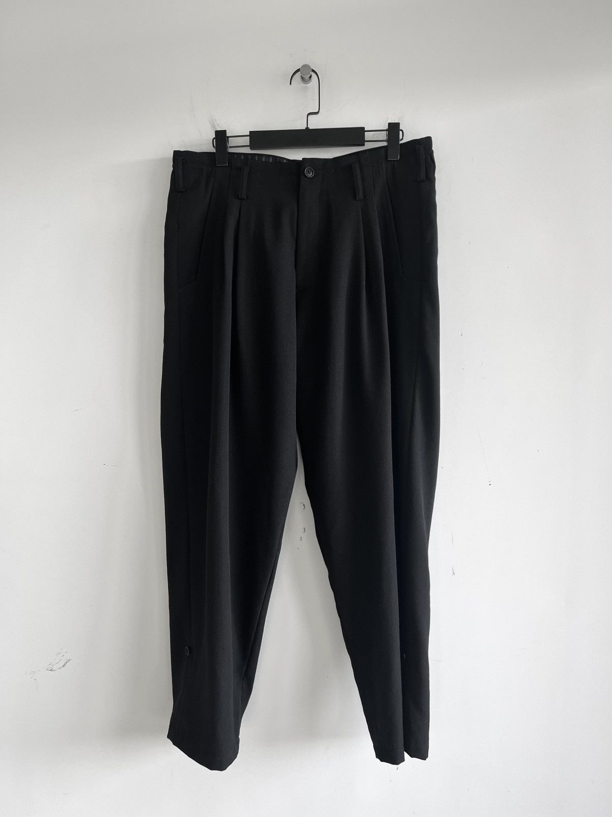 Yohji Yamamoto Yohji Yamamoto Pour Homme - Wool Gabardine 2TUCKS TAB PANTS Size US 32 / EU 48 - 1 Thumbnail