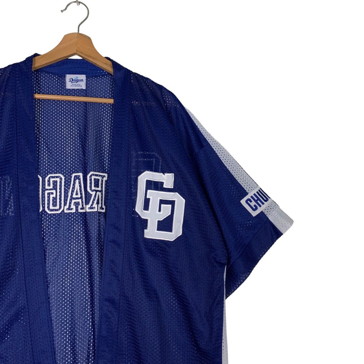 Japanese Brand CHUNICHI DRAGONS Japan Baseball Team Jersey #0498-C23 Size US M / EU 48-50 / 2 - 5 Thumbnail