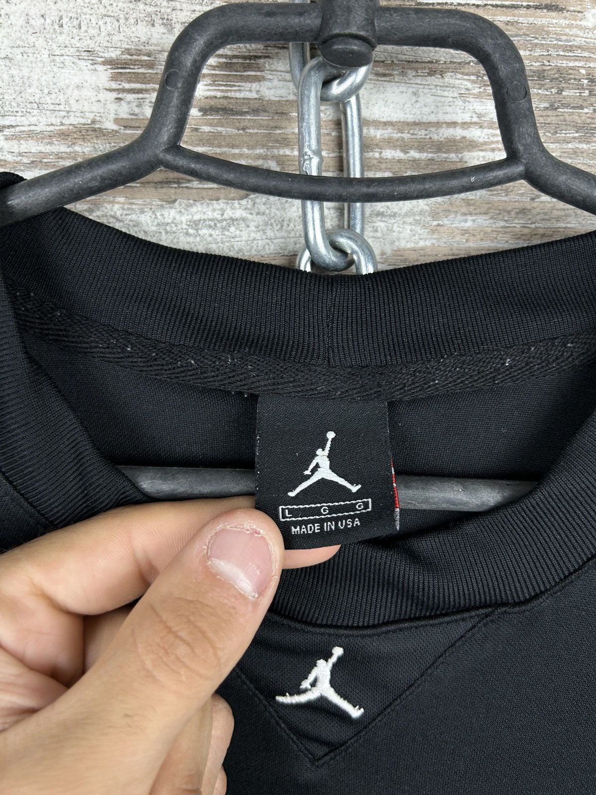 Jordan Brand × Vintage Mens Vintage Jordan centre logo T-shirt tee made in USA y2k Size US L / EU 52-54 / 3 - 7 Thumbnail