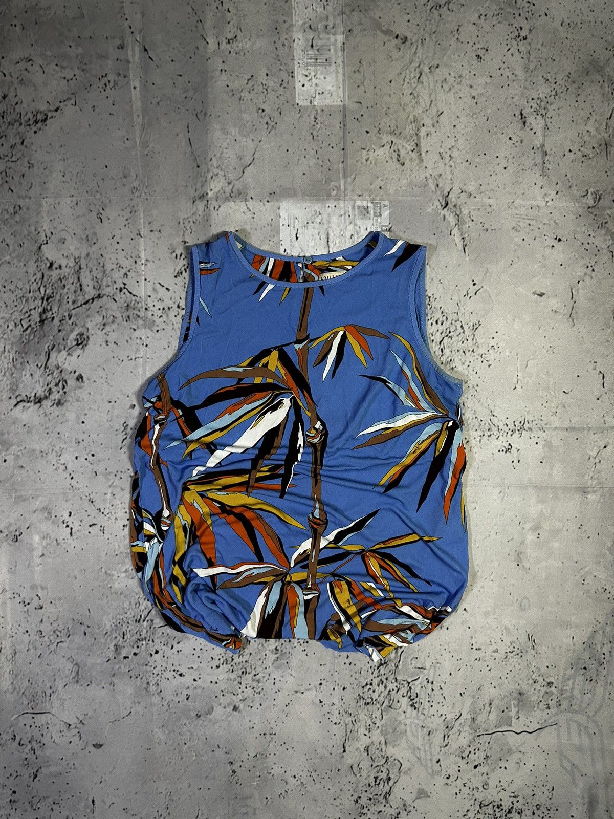 EMILIO PUCCI Cut and Sew.