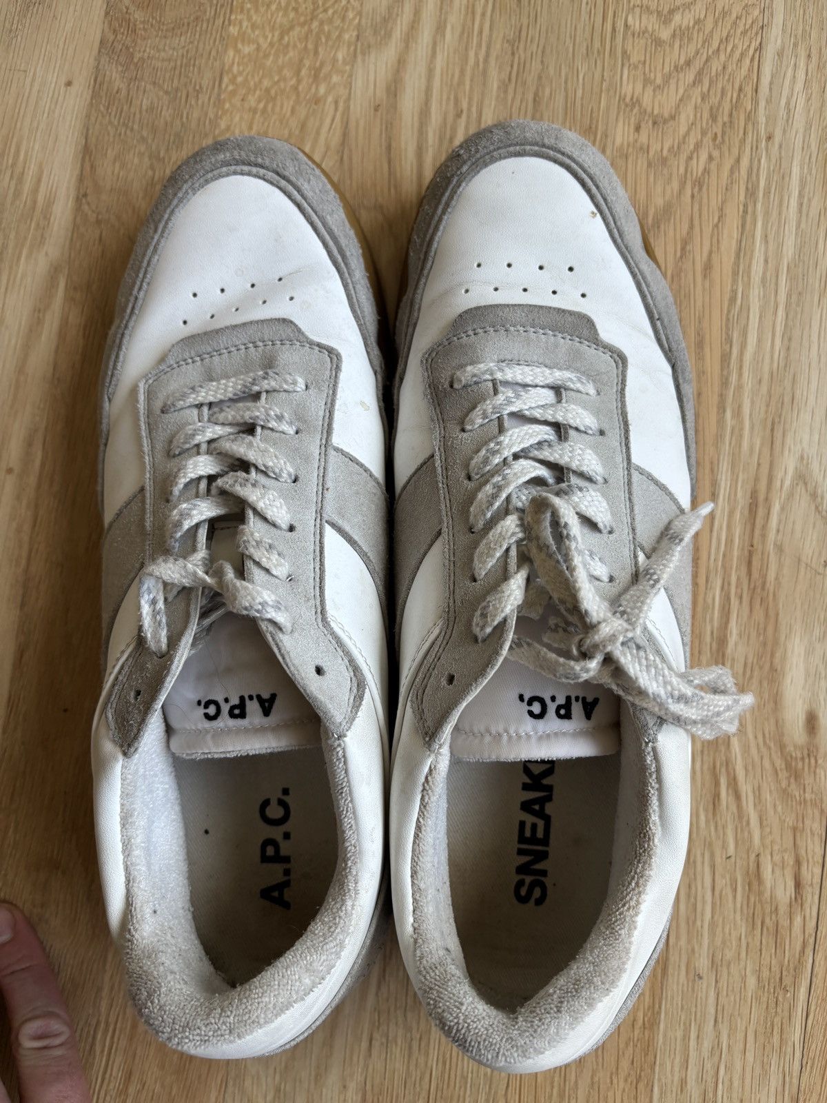 A.P.C. APC Men’s Low Top Sneakers Size US 10.5 / EU 43-44 - 7 Thumbnail