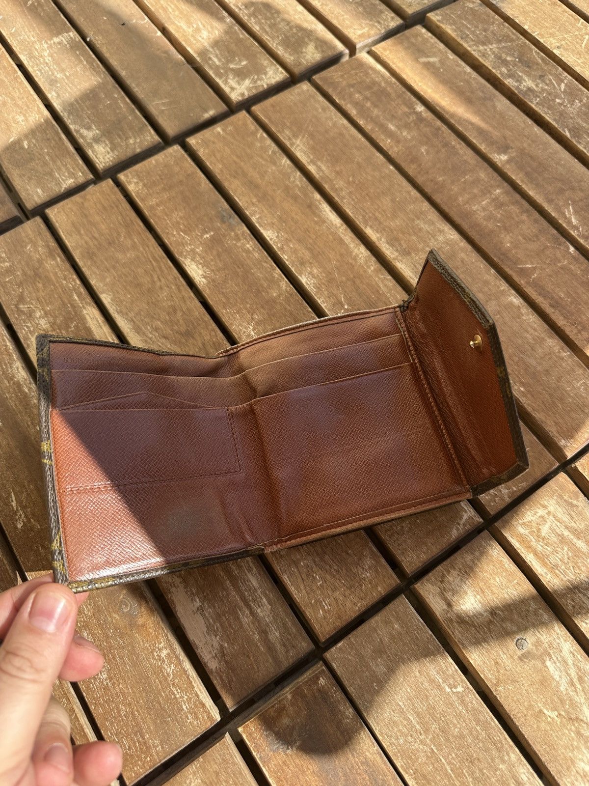 Louis Vuitton Authentic Vintage Louis Vuitton Monogram Elise Wallet Size ONE SIZE - 5 Thumbnail