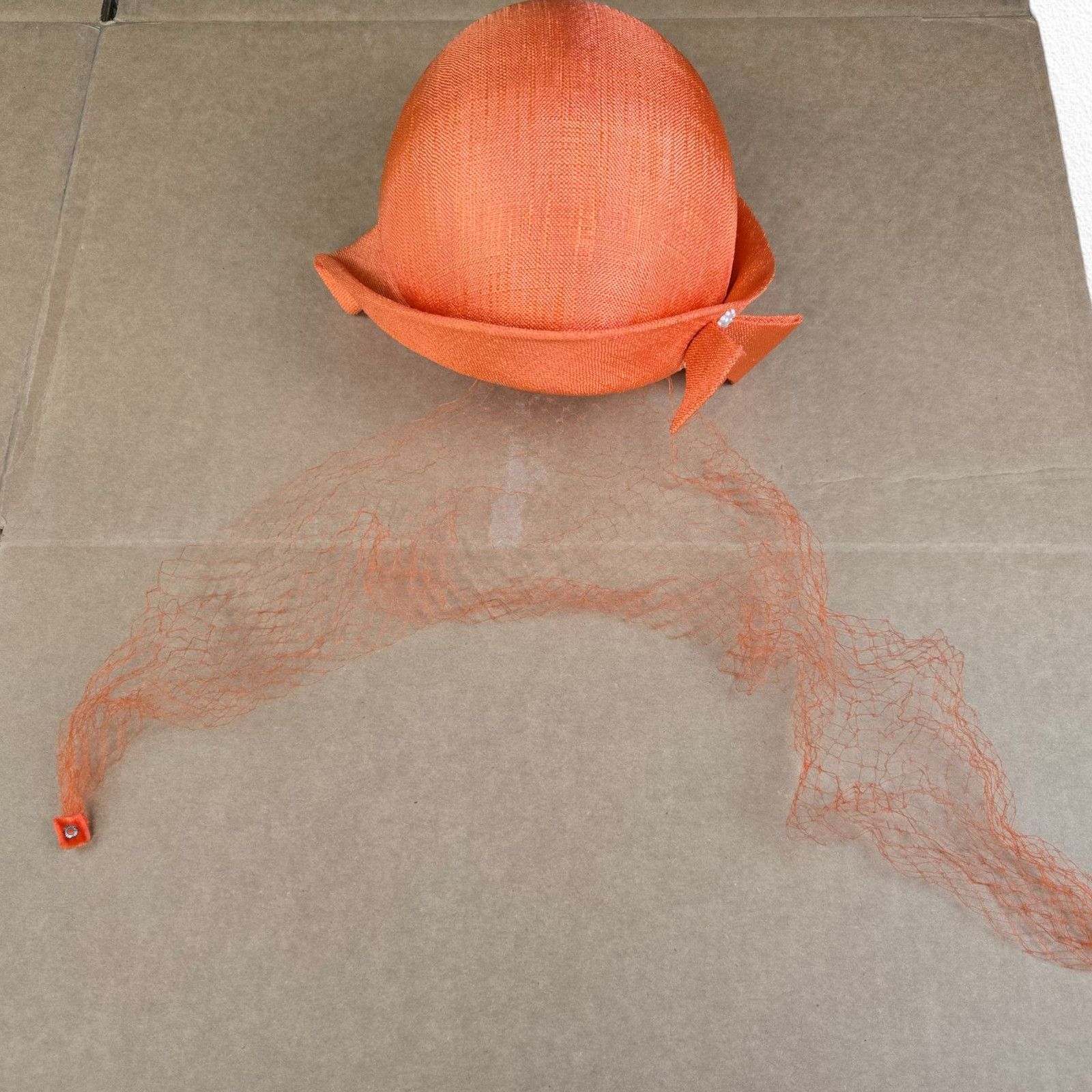 Vintage 1920s Orange Cloche Hat Art Deco Style Size ONE SIZE - 7 Thumbnail