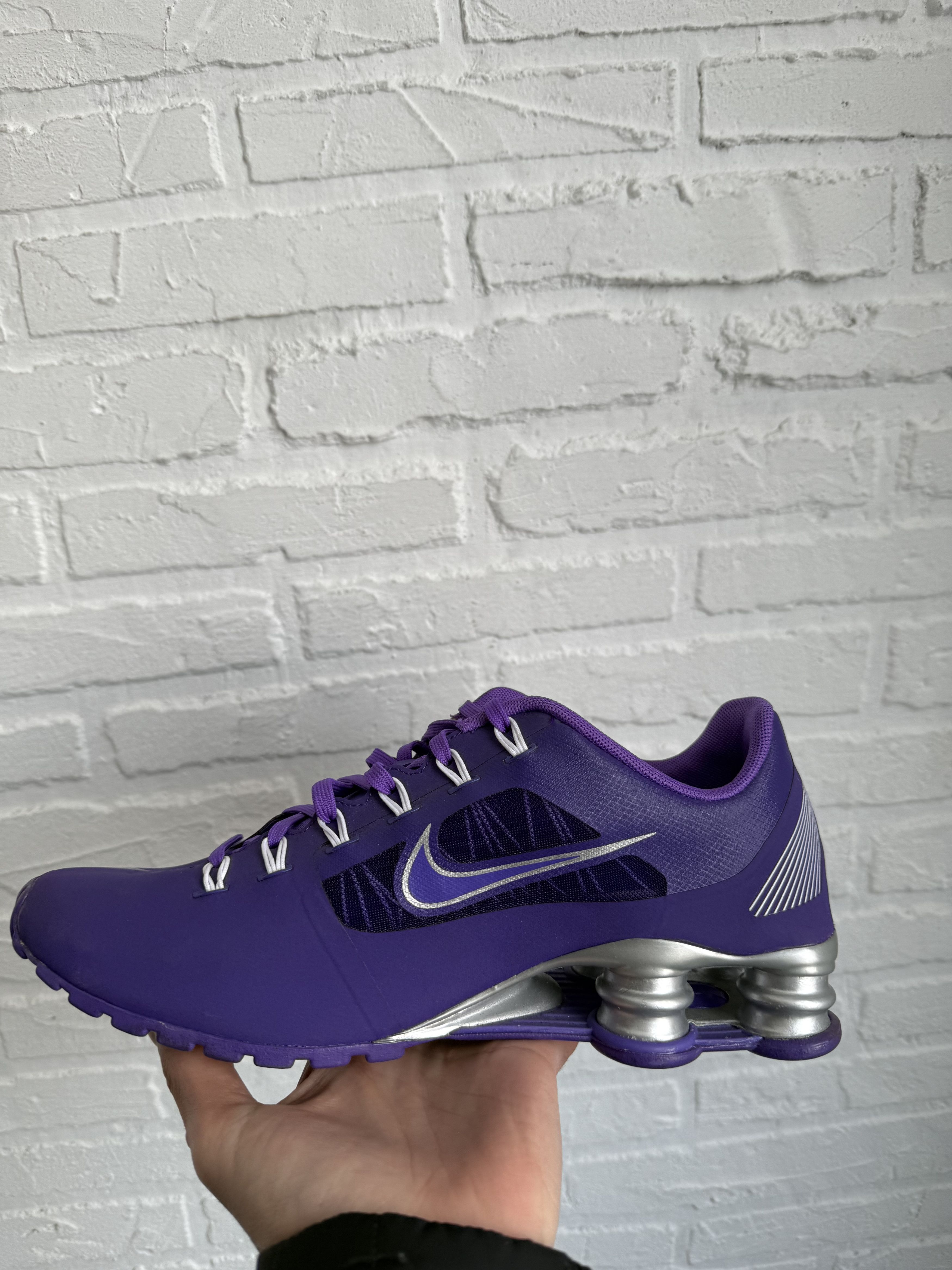 Nike 2014 Nike shox r4 superfly violet silver sneakers Size US 9 / EU 42 - 13 Thumbnail