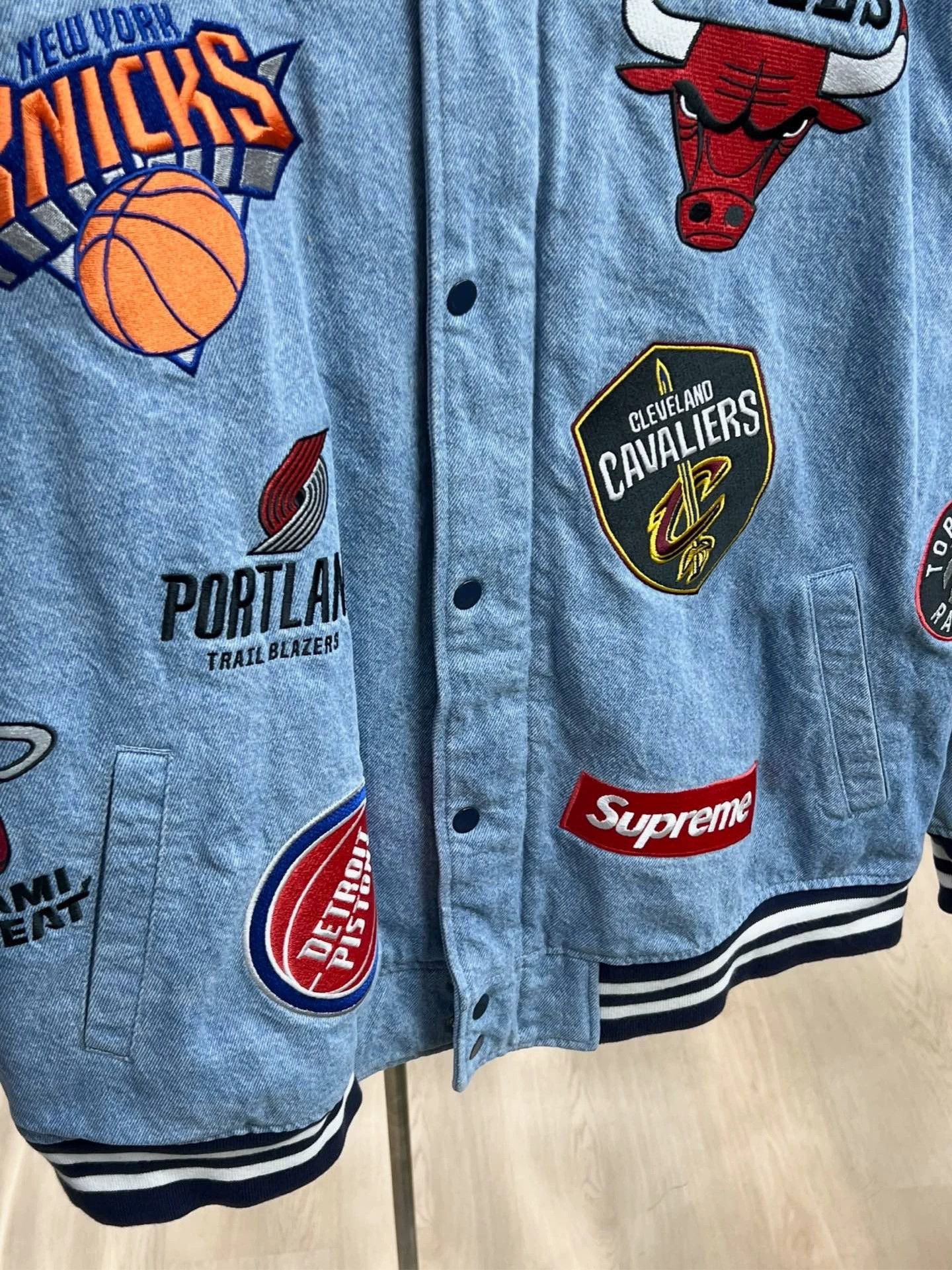 Supreme supreme nba denim bomber jacket xl size Size US XL / EU 56 / 4 - 3 Thumbnail