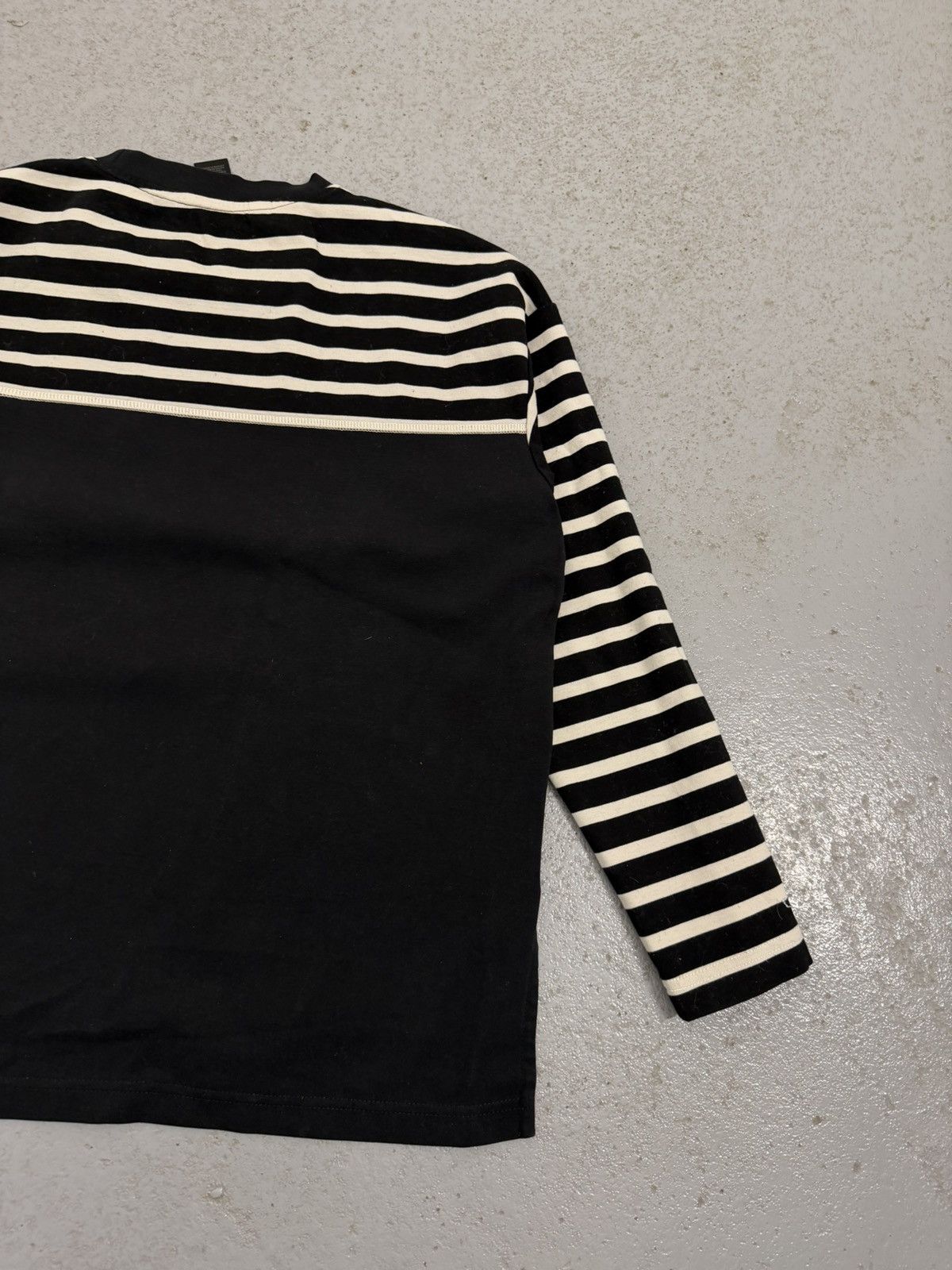 Marc by Marc Jacobs Marc By Marc Jacobs Monochrome Dreamy Rhea Sweatshirt Size XS / US 0-2 / IT 36-38 - 12 Thumbnail