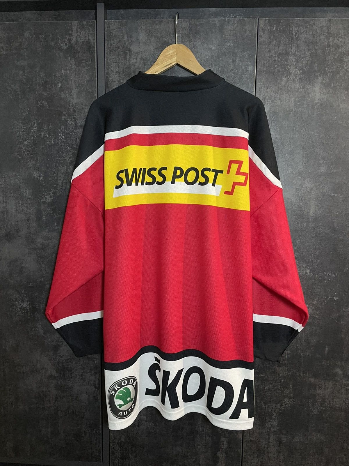 Vintage Sick Vintage Fila Suisse Signed Hockey Jersey Tissot Supreme Size US XL / EU 56 / 4 - 10 Thumbnail