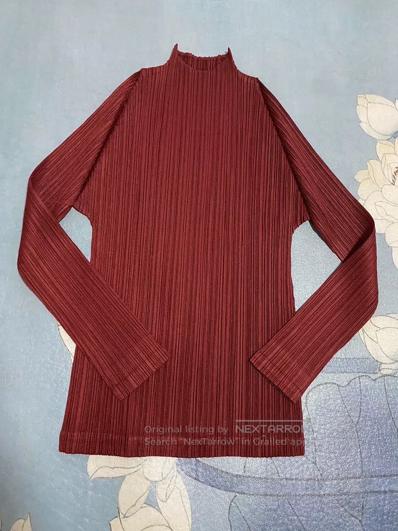 Issey Miyake Issey Miyake Burgundy Top Size L / US 10 / IT 46 - 2 Thumbnail