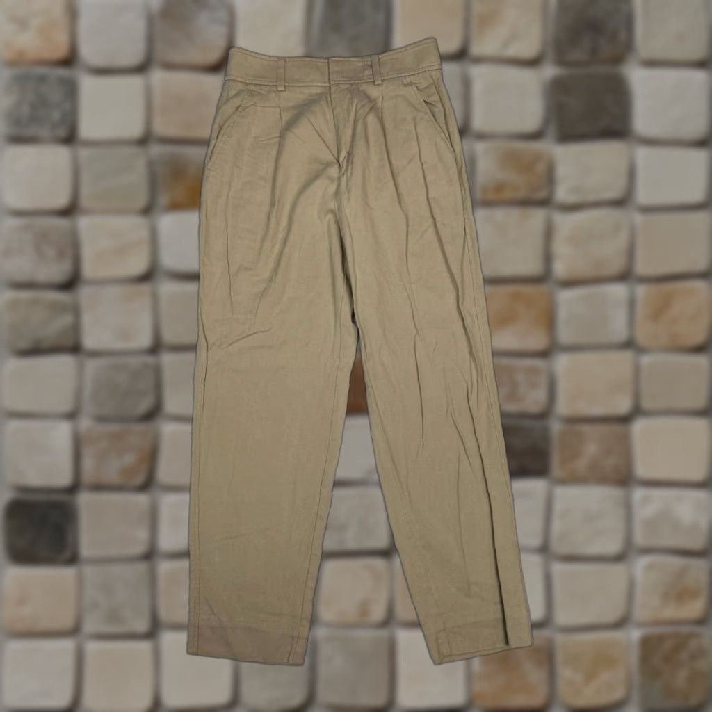 Everlane Everlane The Pleated Air Chino Pants Womens 4 Beige Canvas Tapered Fit High Rise Size 27" / US 4 / IT 40 - 1 Thumbnail