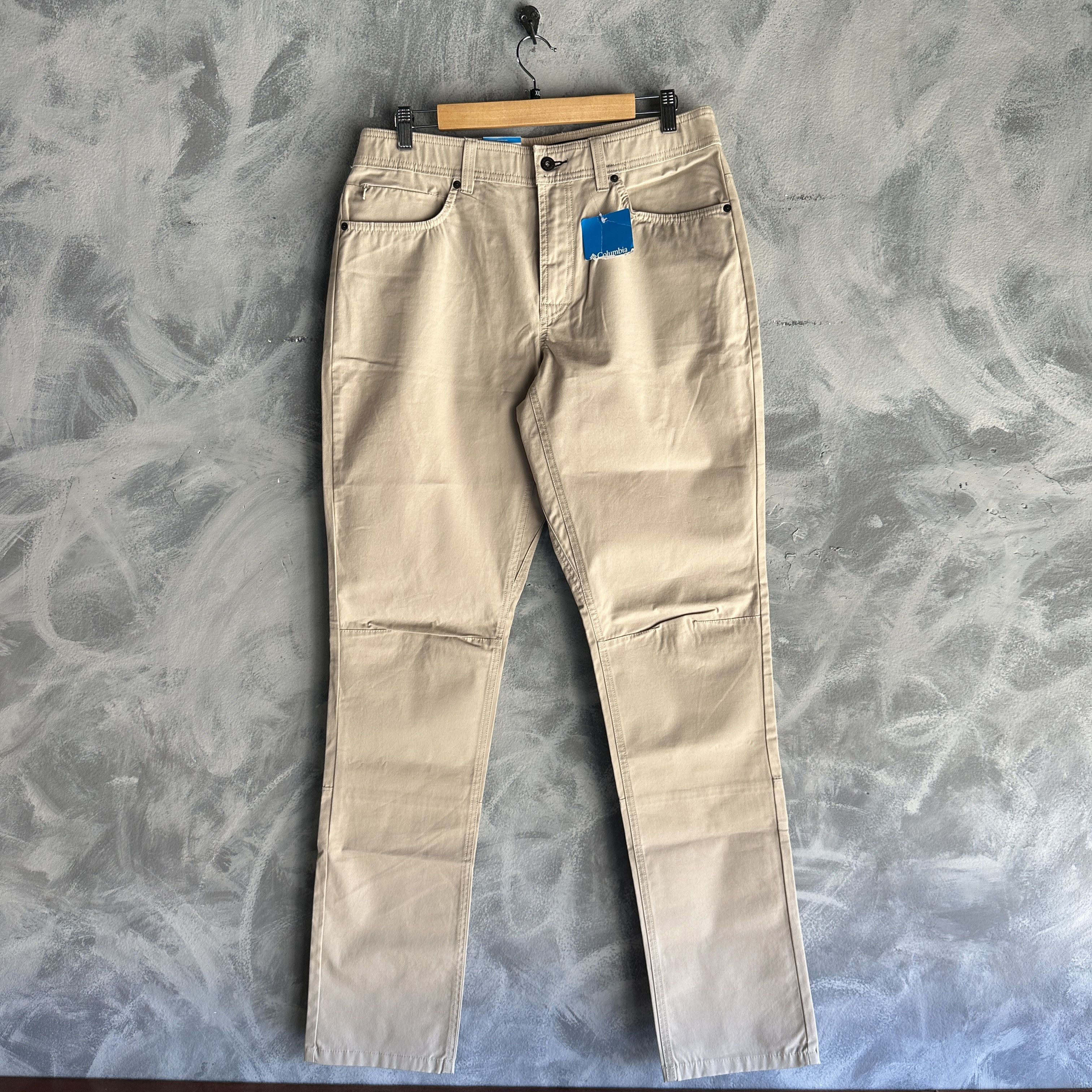 Columbia Columbia Active Fit Pants Omni-Shade Tactical NWT Gorpcore Size US 32 / EU 48 - 1 Thumbnail