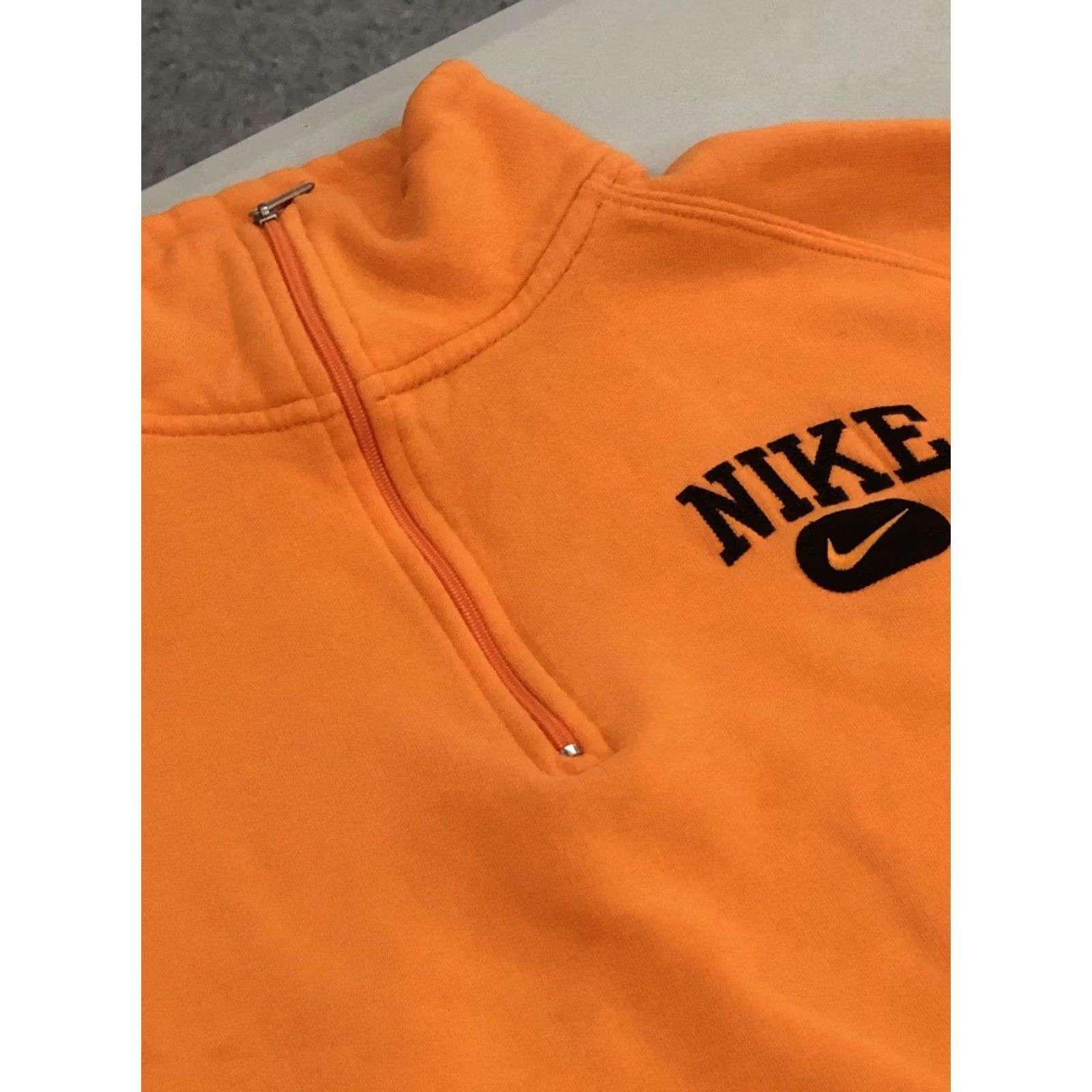 Nike VINTAGE Nike Sweatshirt Mens Medium Orange 1/4 Zip Pullover Sweater Spellout Mens Regular Solid 90s Sports Size US M / EU 48-50 / 2 - 2 Thumbnail