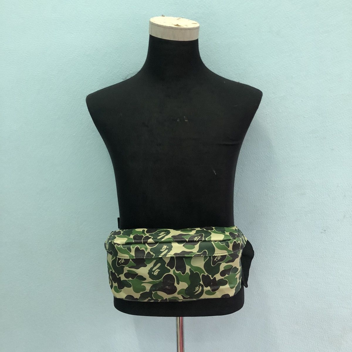 Bape A BATHING APE MEGAZINE CAMO WAIST BUM BAG Size ONE SIZE - 12 Thumbnail