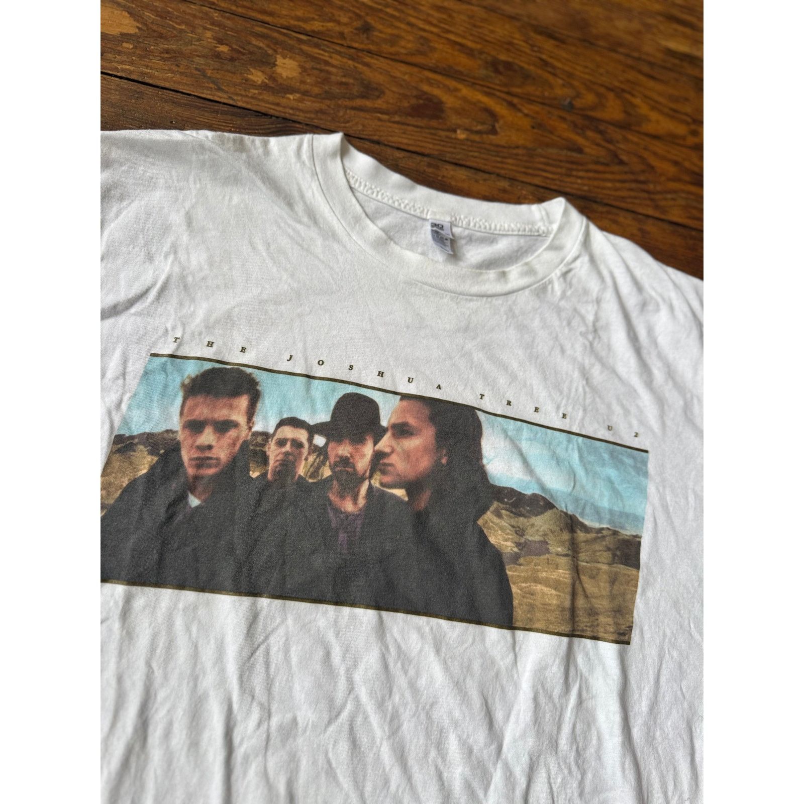 Other U2 Joshua Tree 2017 Tour LA Apparel Tee Size 2XL Size US XXL / EU 58 / 5 - 3 Thumbnail