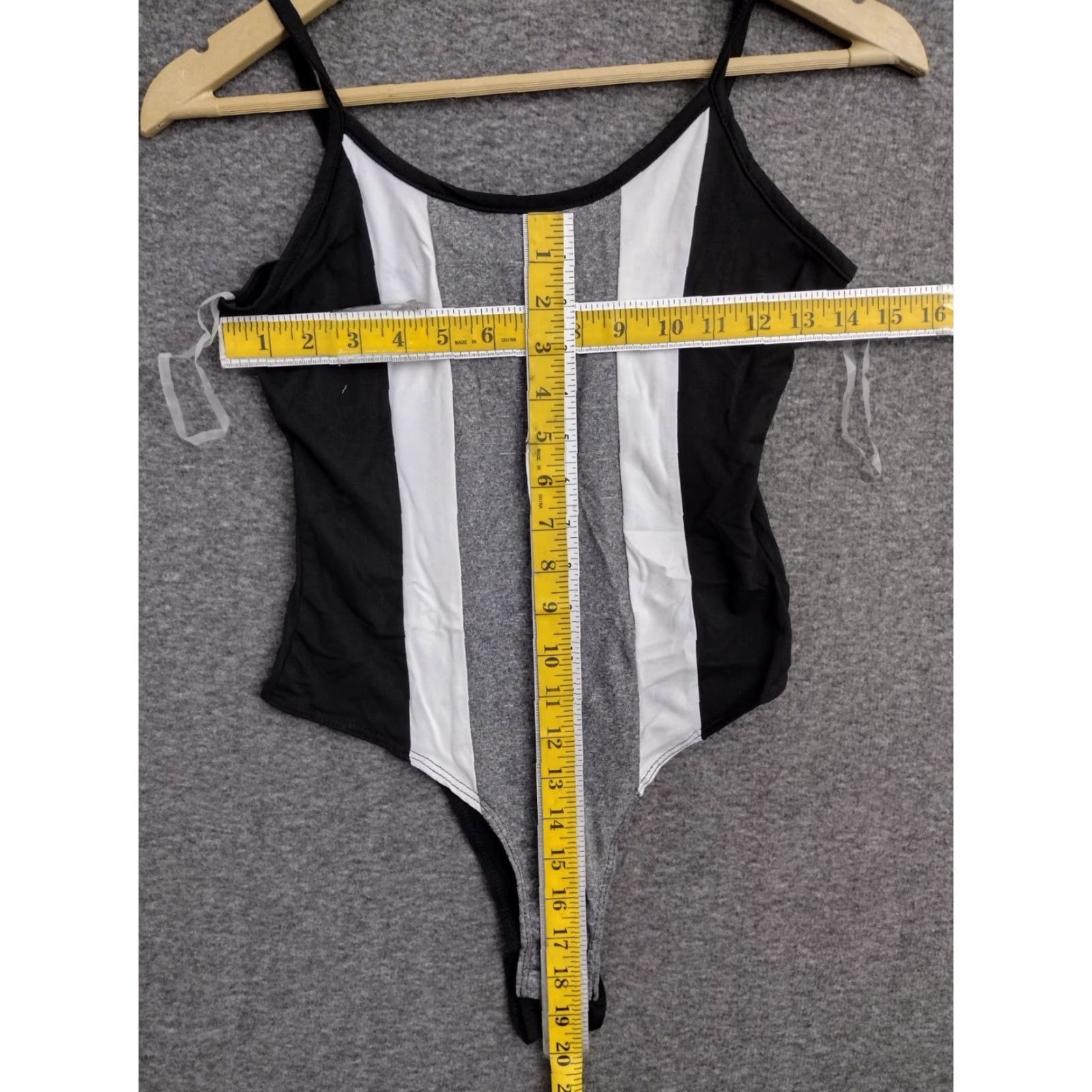 Vintage Codigo Bodysuit Womens M Black/White/Gray Tank Strap Fitted") Size M / US 6-8 / IT 42-44 - 4 Thumbnail
