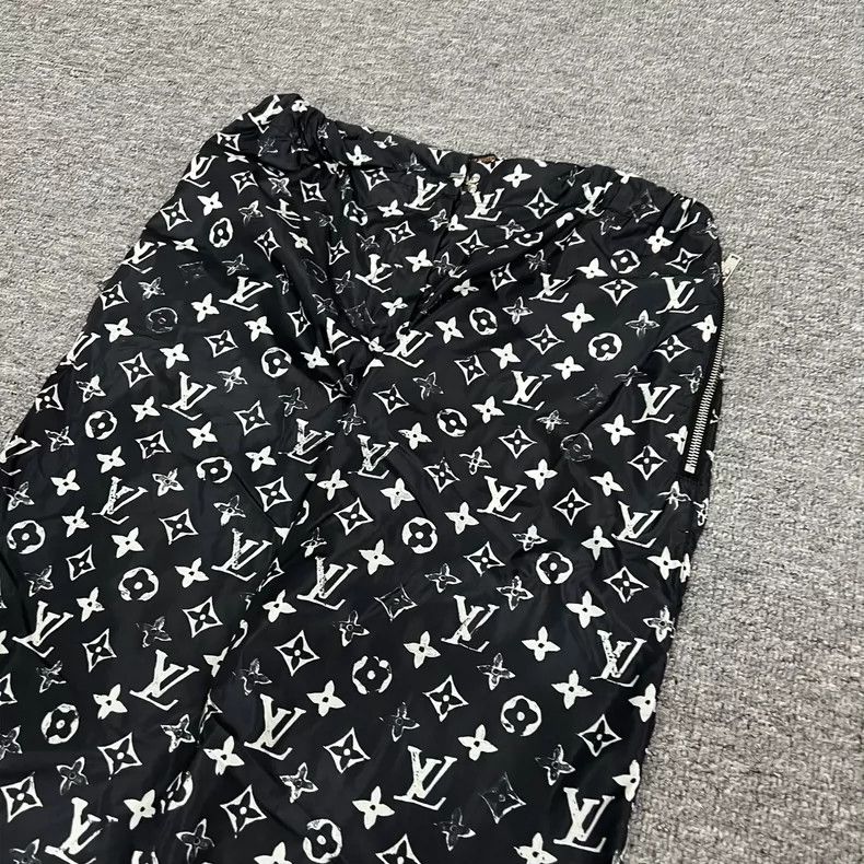 Louis Vuitton Louis Vuitton Full Print Sport Pants 2505-Nextarrow Size US 34 / EU 50 - 4 Thumbnail