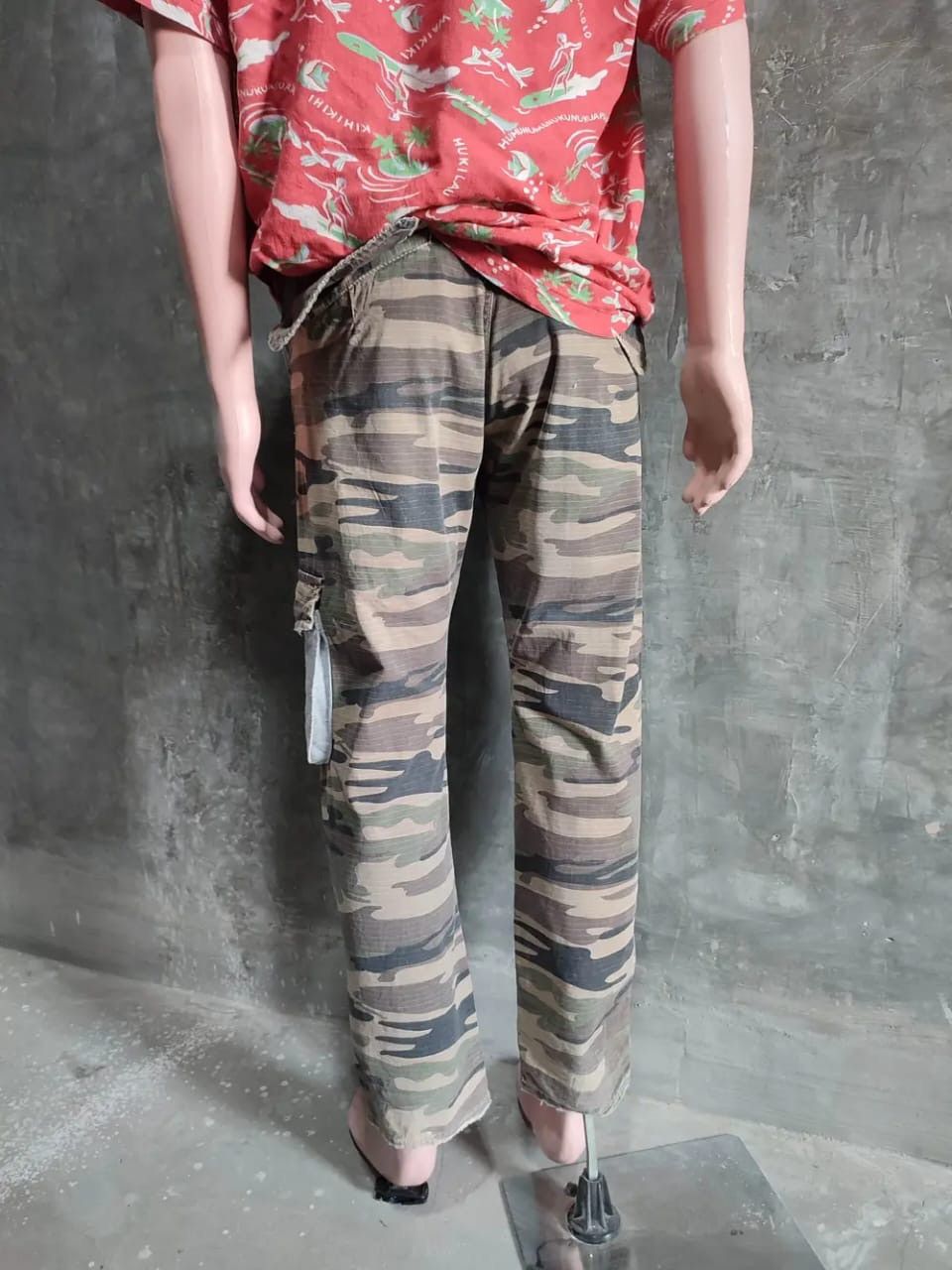 Japanese Brand Unknown Japanese Hybrid Cargo Pants Size US 30 / EU 46 - 13 Thumbnail