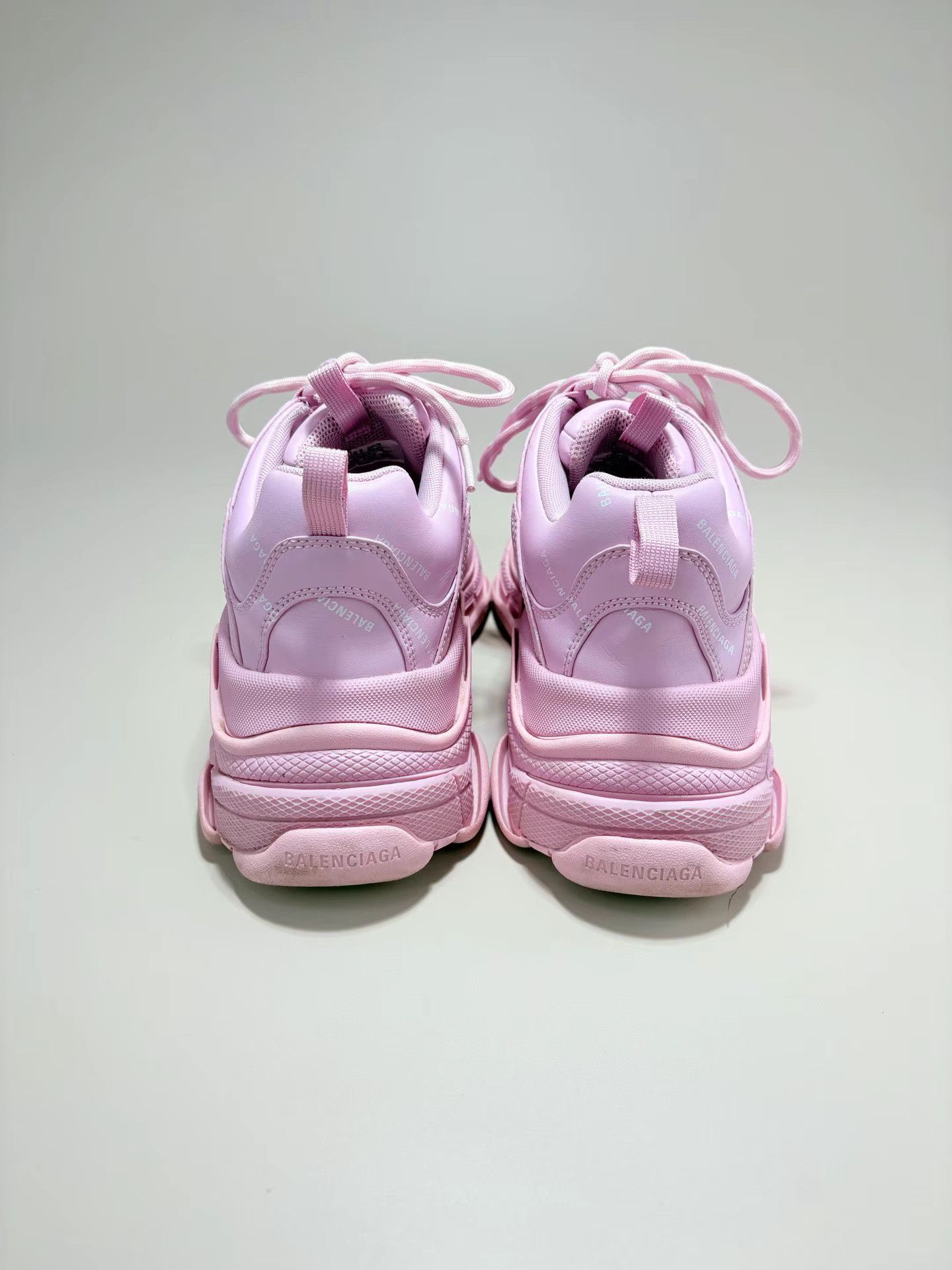 Balenciaga BALENCIAGA TRIPLE S Pink Logo Print Dad Sneakers K1 Size US 10 / EU 43 - 3 Thumbnail