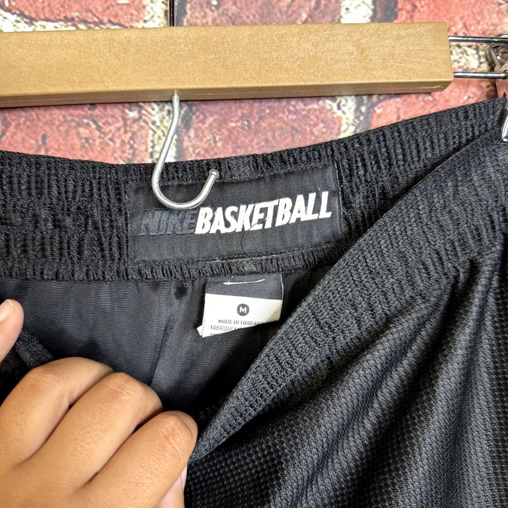 Nike VINTAGE Nike Basketball Shorts Mens M Black Baggy Shiny Silky Glanz Dazzle Y2K Athletic Pockets Drawstring 9in Inseam 34in Waist Women? Size US 31 - 2 Thumbnail