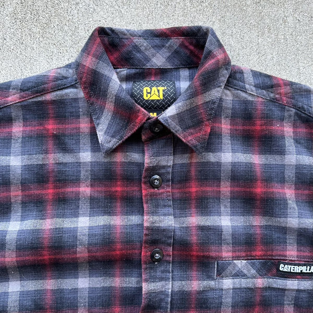 Caterpillar Caterpillar Workwear Flannel Shirt Men Size Medium Black Red Size US L / EU 52-54 / 3 - 2 Thumbnail