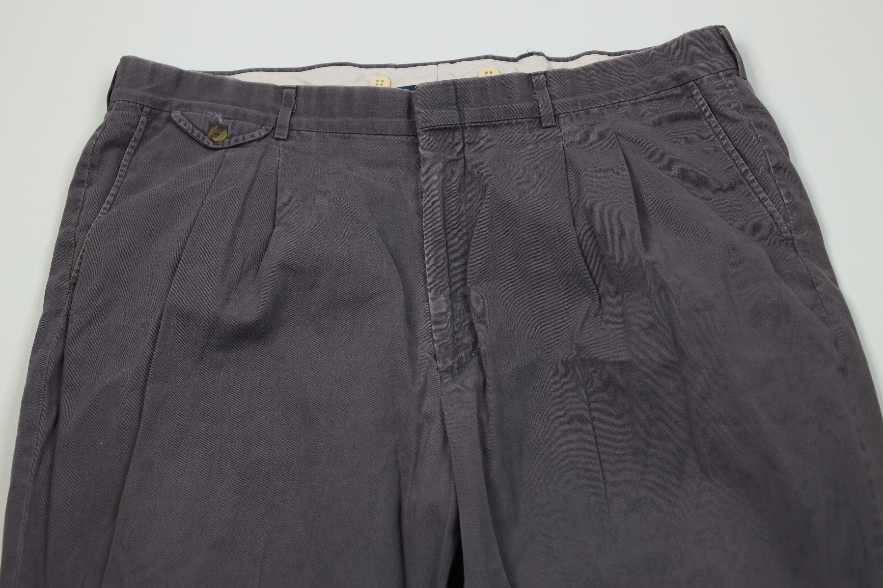 Eddie Bauer AS IS Vintage 90s Eddie Bauer Wide Leg Chino Pants Gray USA Size US 42 / EU 58 - 2 Thumbnail