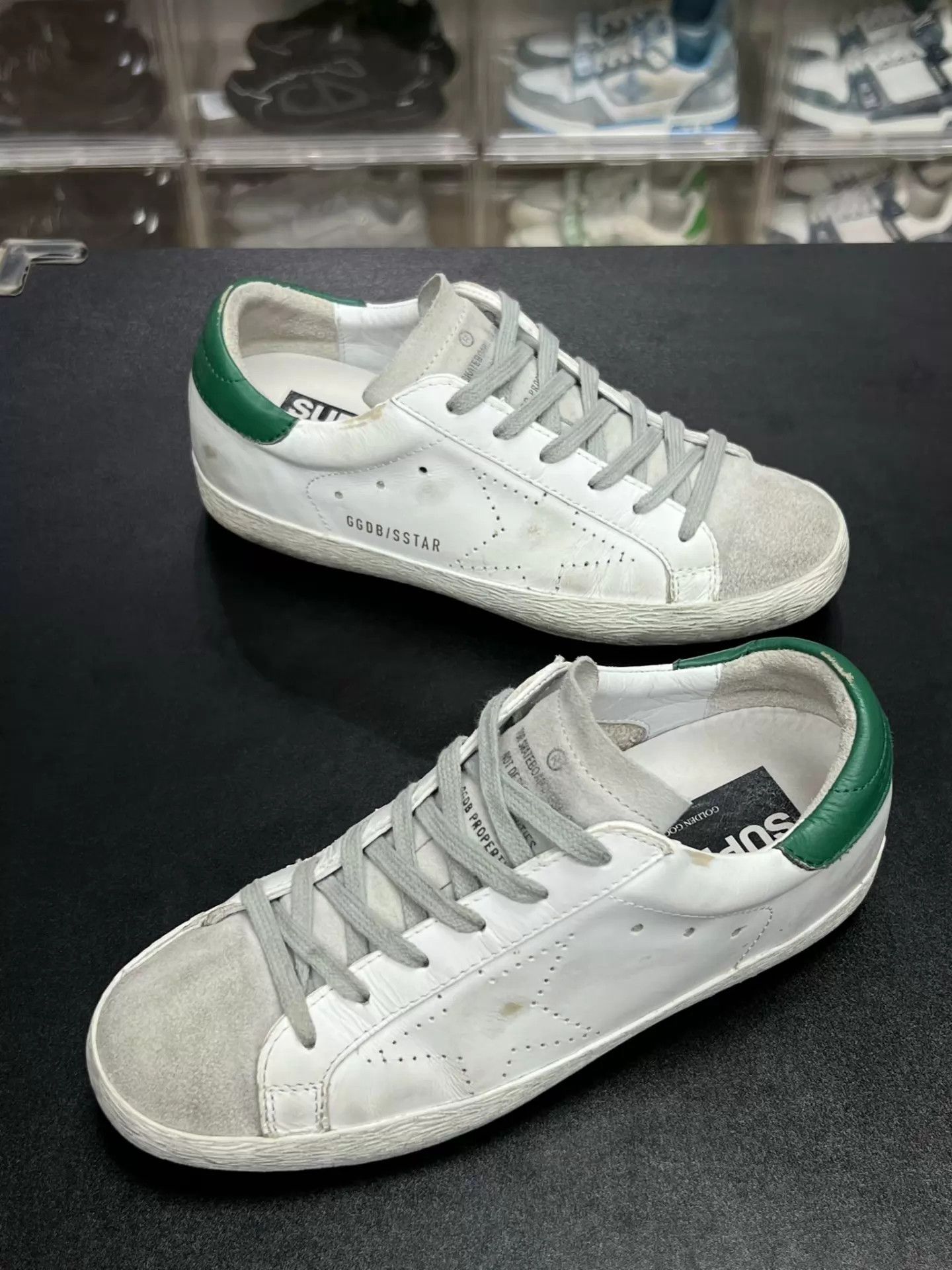 Golden Goose Golden Goose GGDB White Green Low-Top 36EU 1x Distressed Size US 5.5 / IT 35.5 - 1 Thumbnail